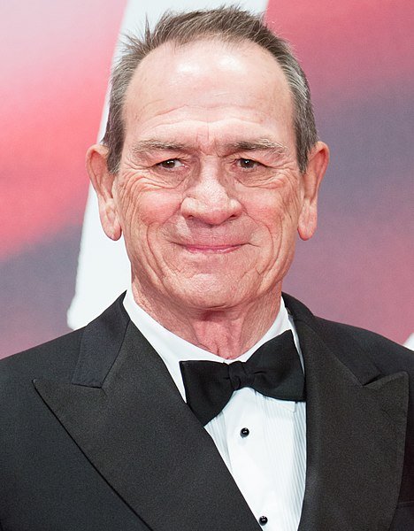 Tommy Lee Jones the Jury President at Opening Ceremony of the Tokyo International Film Festival 2017. | Source: Wikimedia Commons