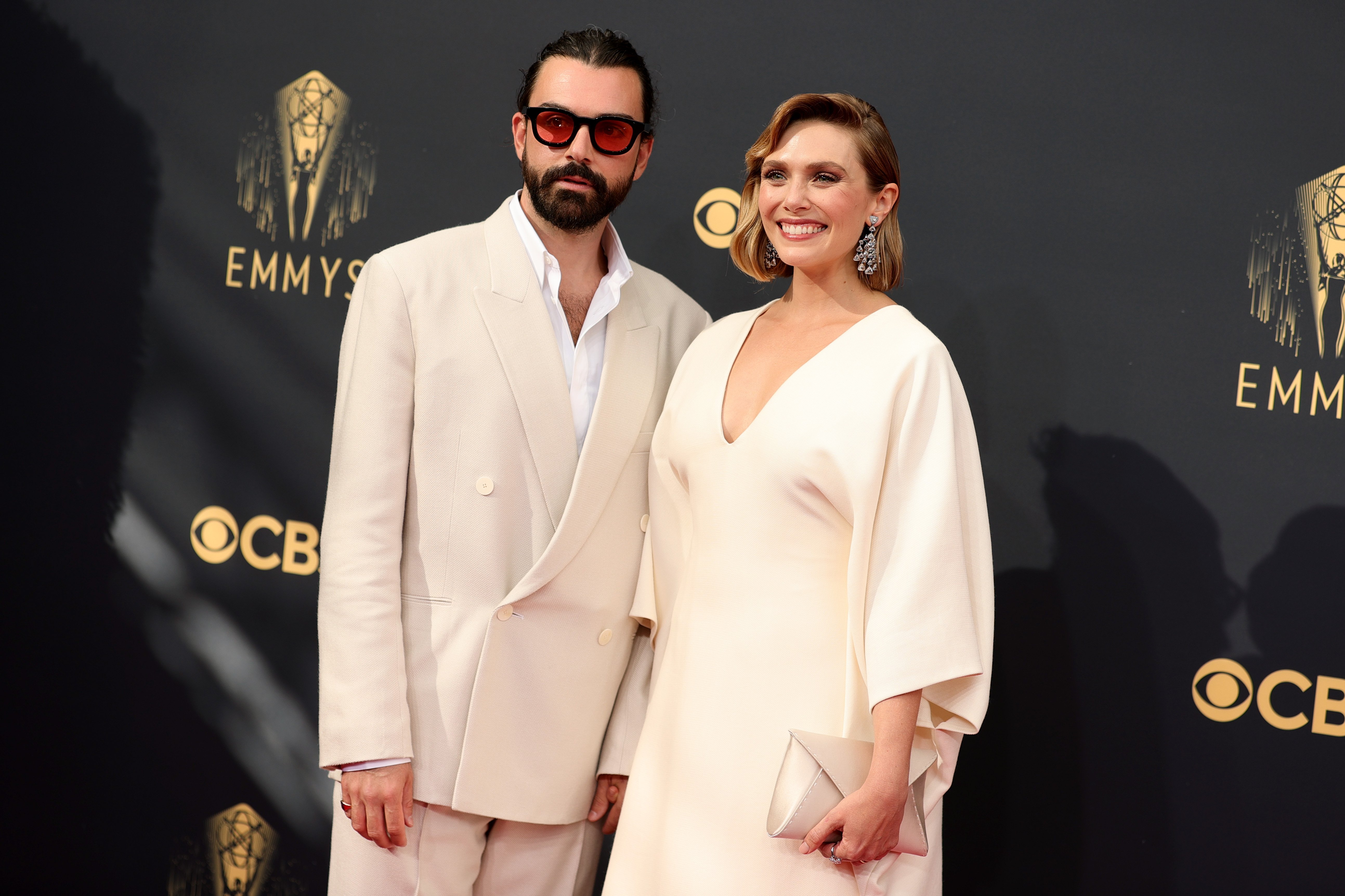 Robbie Arnett and Elizabeth Olsen at the 73rd Primetime Emmy Awards at L.A. LIVE on September 19, 2021 in Los Angeles, California. | Source: Getty Images