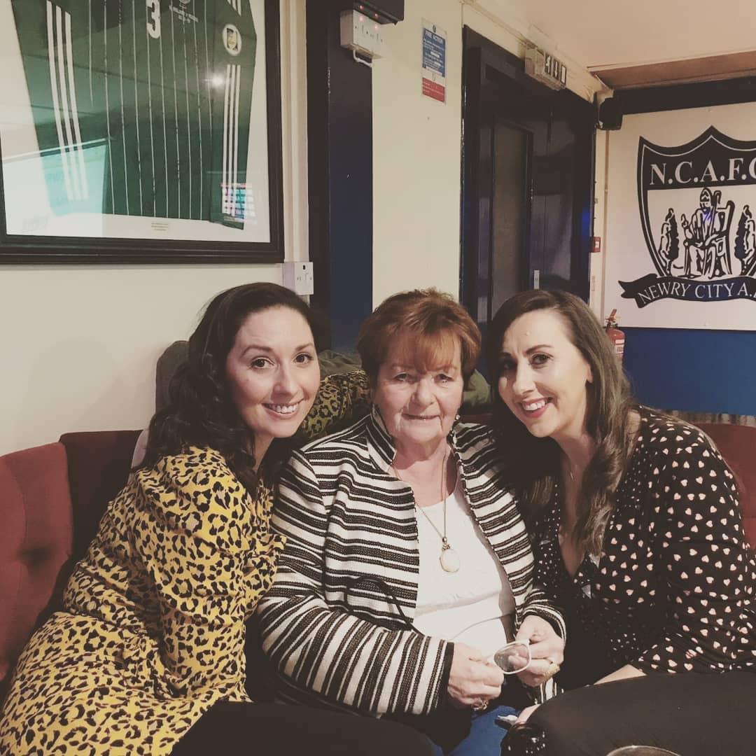 Rachel Duffy and her mother Anne pose with a loved one for a photo posted on 24 March 2019. | Source: Getty Images