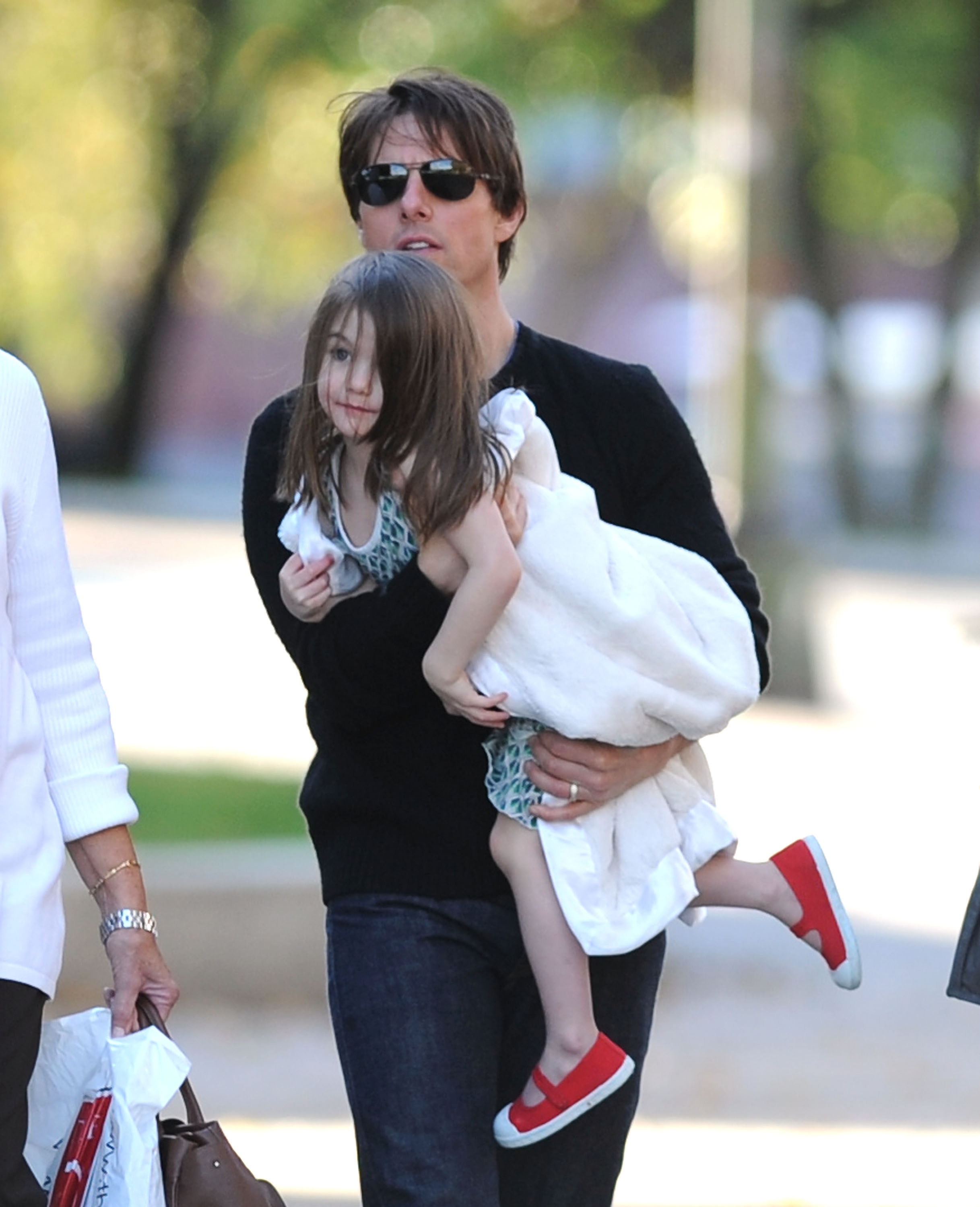Suri and Tom Cruise spotted out in Cambridge, Massachusetts on October 10, 2009 | Source: Getty Images