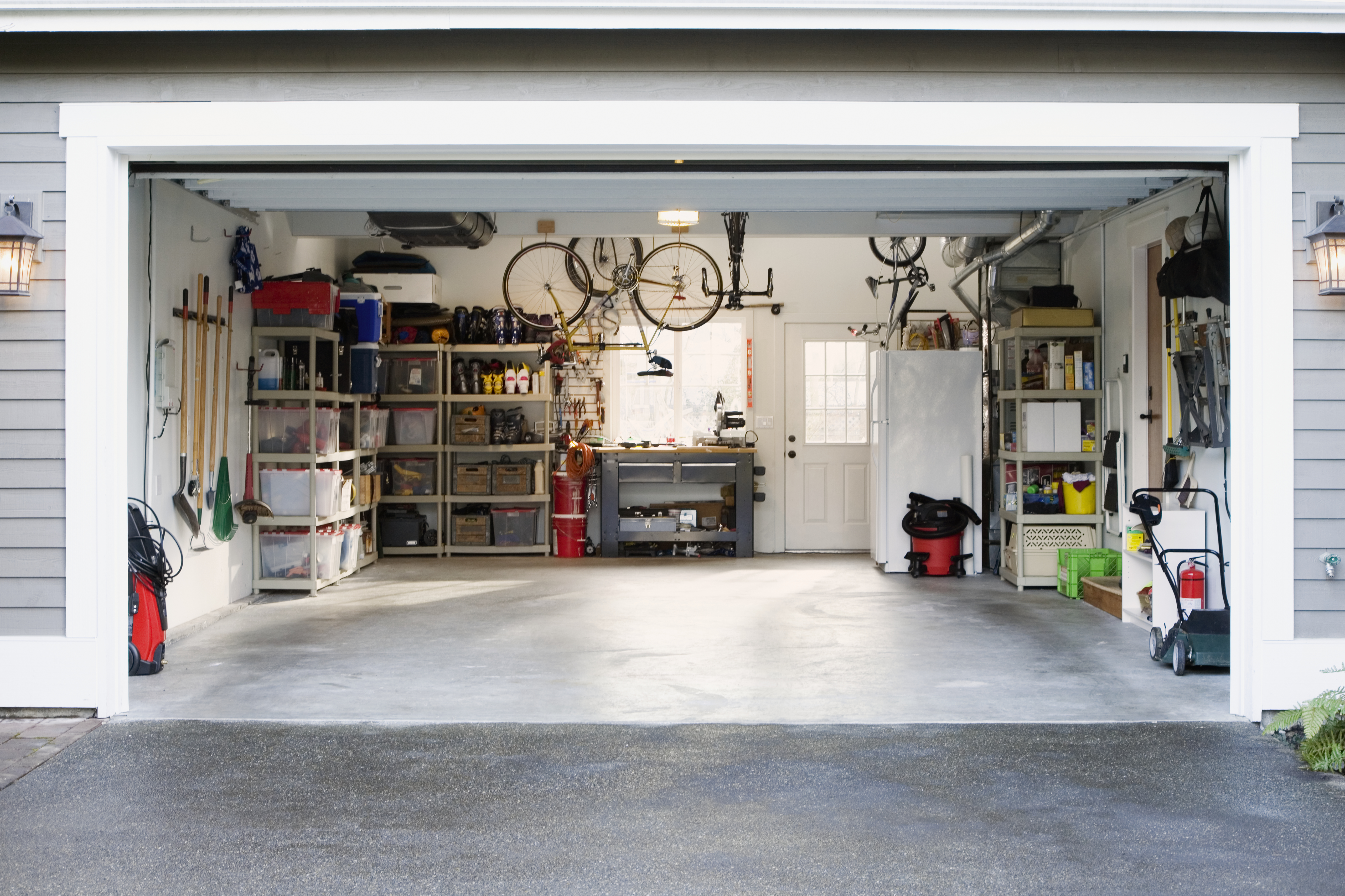 An open garage | Source: Getty Images