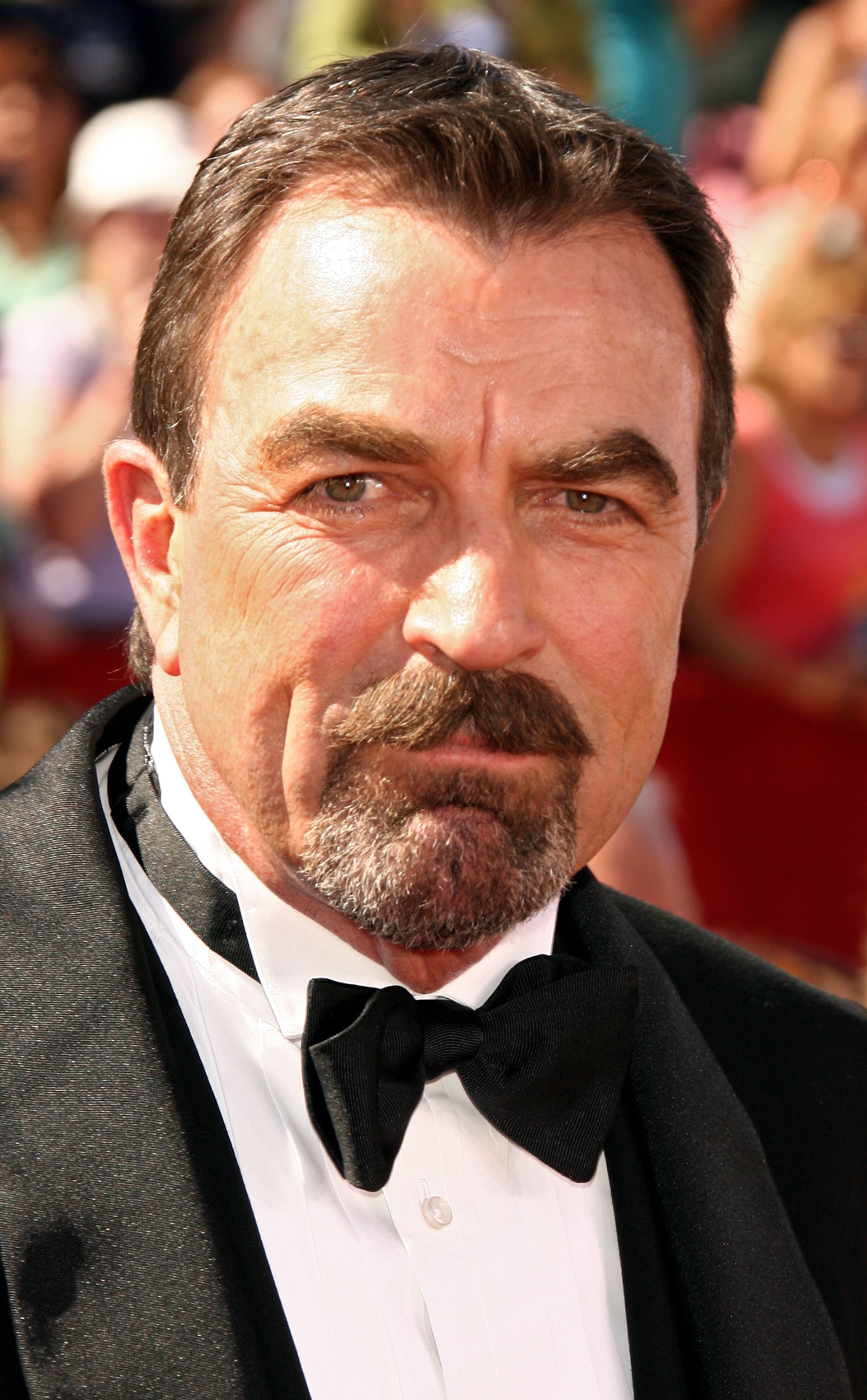 Tom Selleck arrives at the 58th Annual Primetime Emmy Awards on August 27, 2006, in Los Angeles, California. | Source: Getty Images