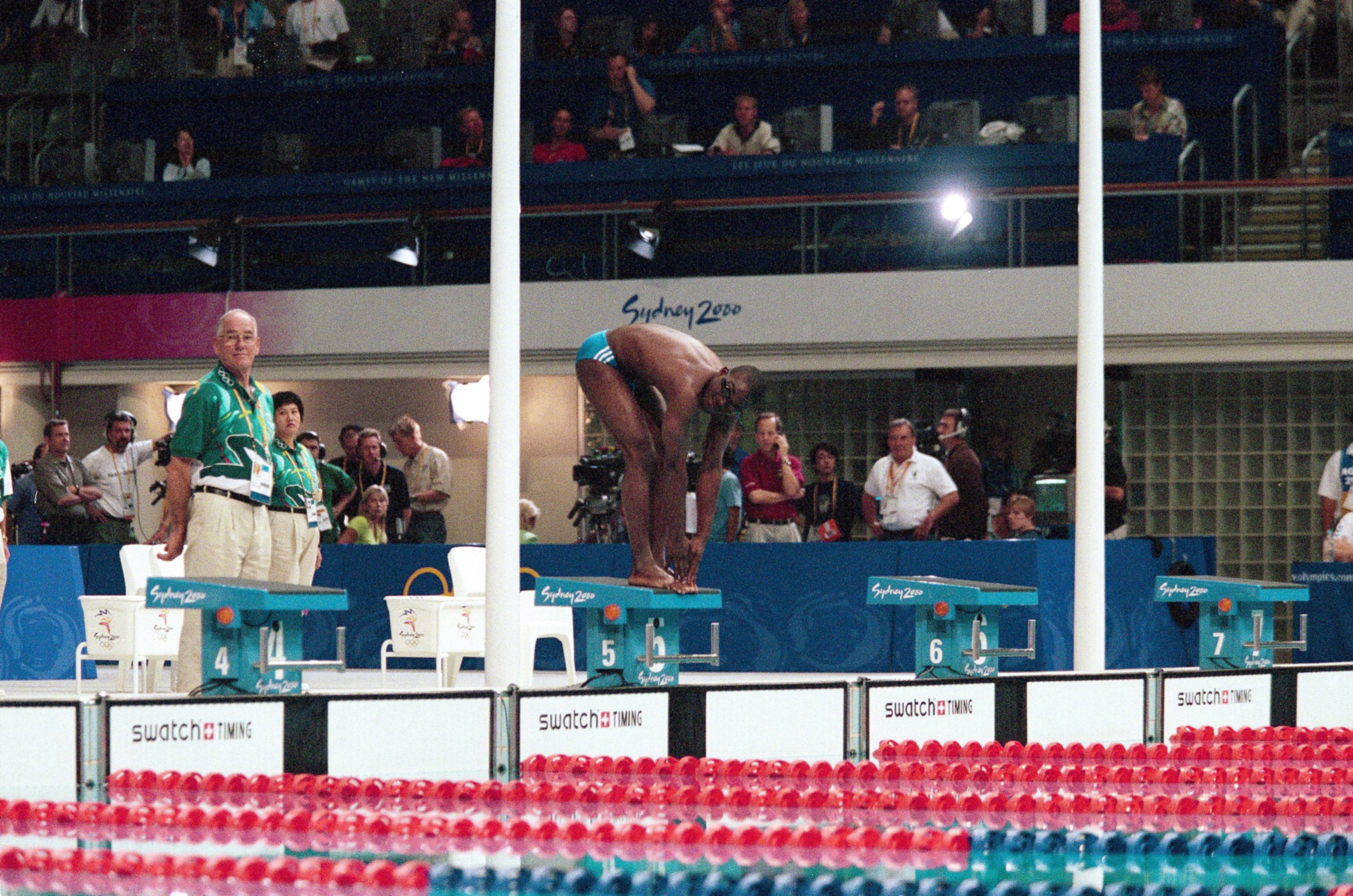 Eric Moussambani during Men's 100m freestyle heats at the 2000 Summer Olympics, on September 19, 2000, in Sydney, Australia | Source: Getty Images