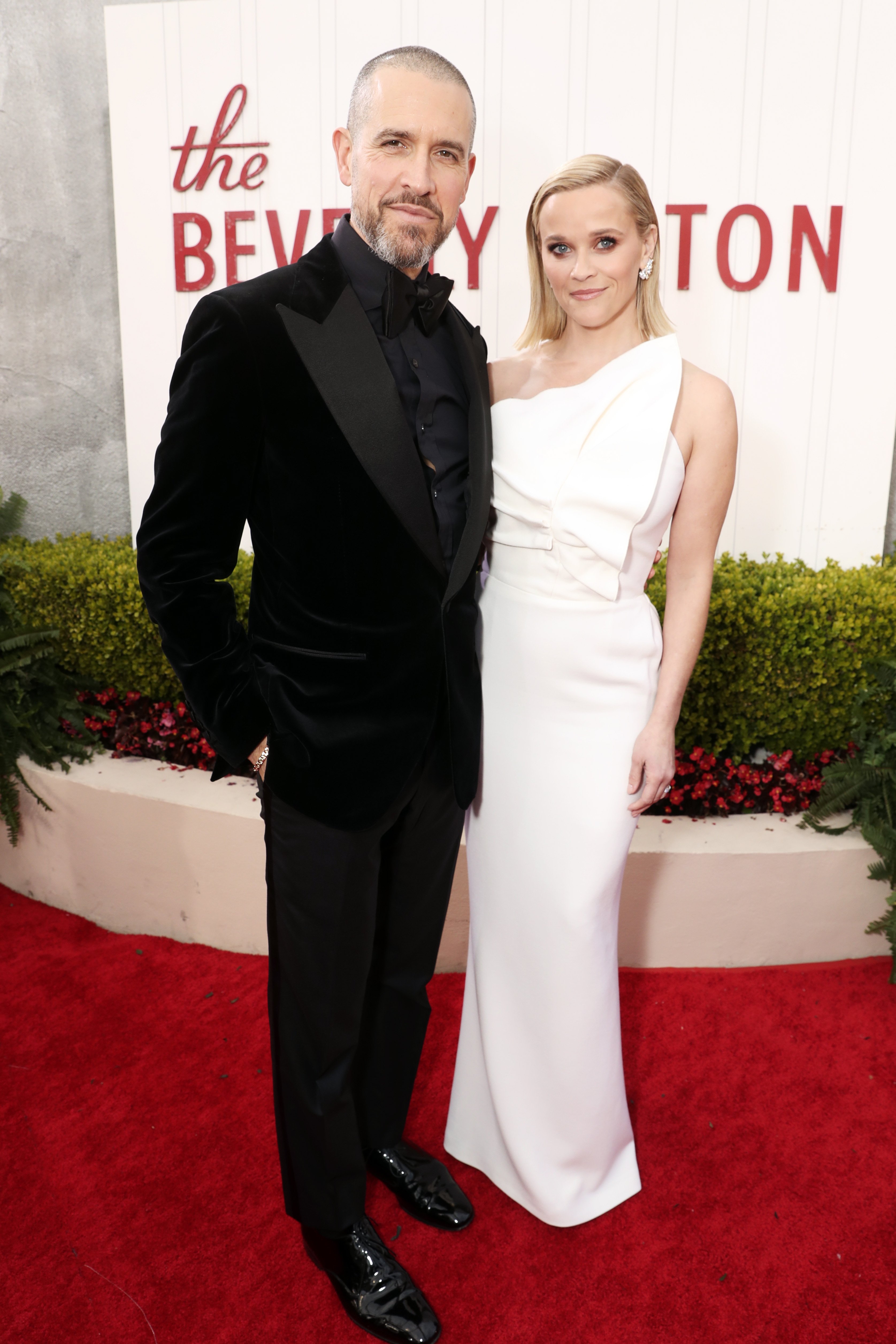 Jim Toth and Reese Witherspoon arrive to the 77th Annual Golden Globe Awards held at the Beverly Hilton Hotel on January 5, 2020 | Source: Getty Images