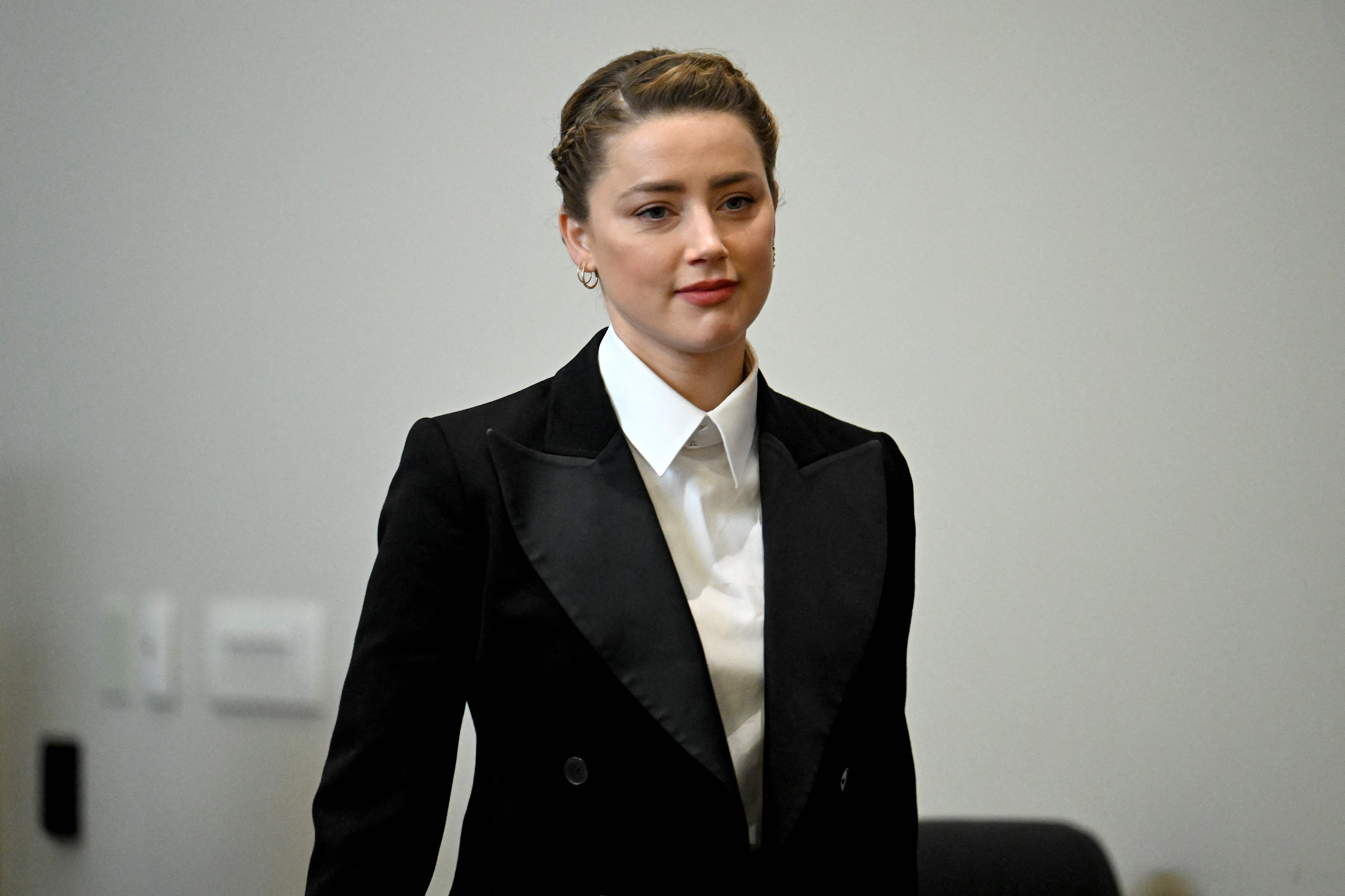 Amber Heard in the courtroom at the Fairfax County Circuit Court in Fairfax, Virginia, on May 3, 2022 | Source: Getty Images