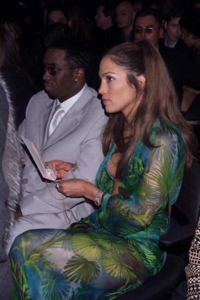 Jennifer Lopez and Sean "Puff Daddy" Coombes at the 42nd annual Grammy Awards on February 24, 2000 in Los Angeles, United States | Photo: Getty Images