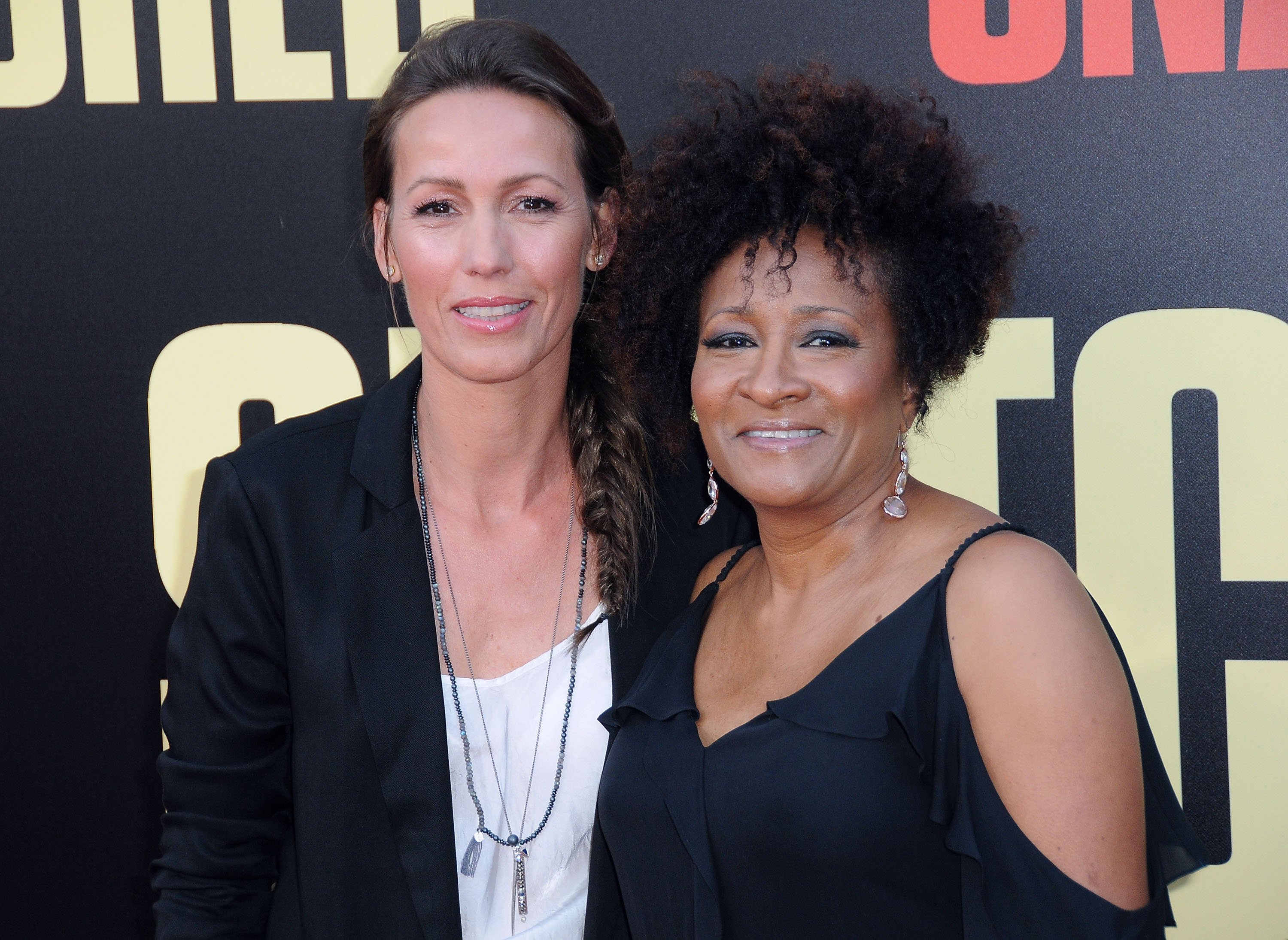 Alex Sykes and comedian Wanda Sykes at Regency Village Theatre on May 10, 2017, in Westwood, California. | Source: Getty Images