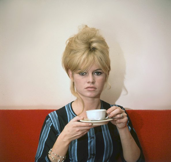 Vanna bardot фото