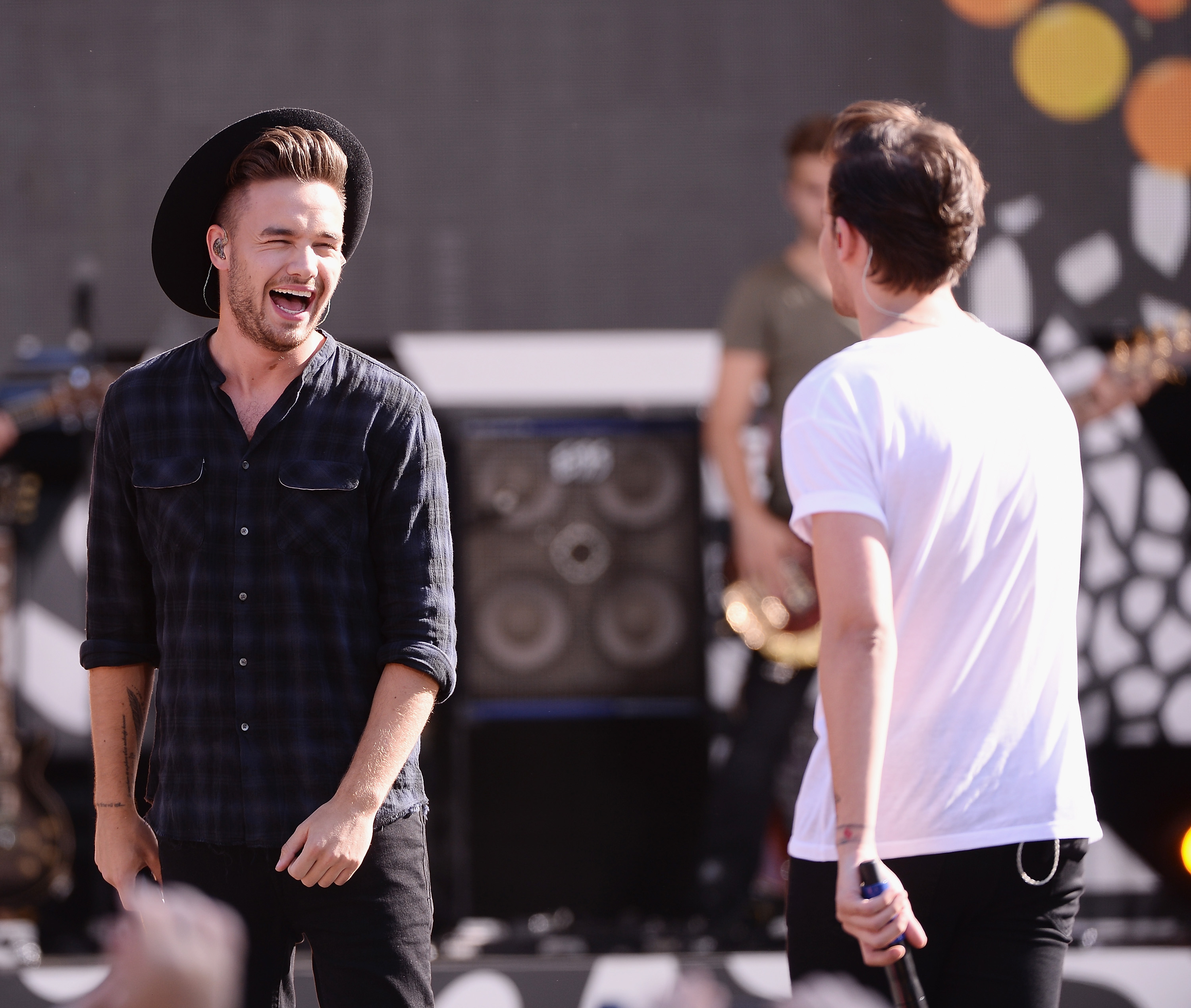 Liam Payne and Louis Tomlinson perform on "Good Morning America" in Central Park, New York, on August 4, 2015 | Source: Getty Images