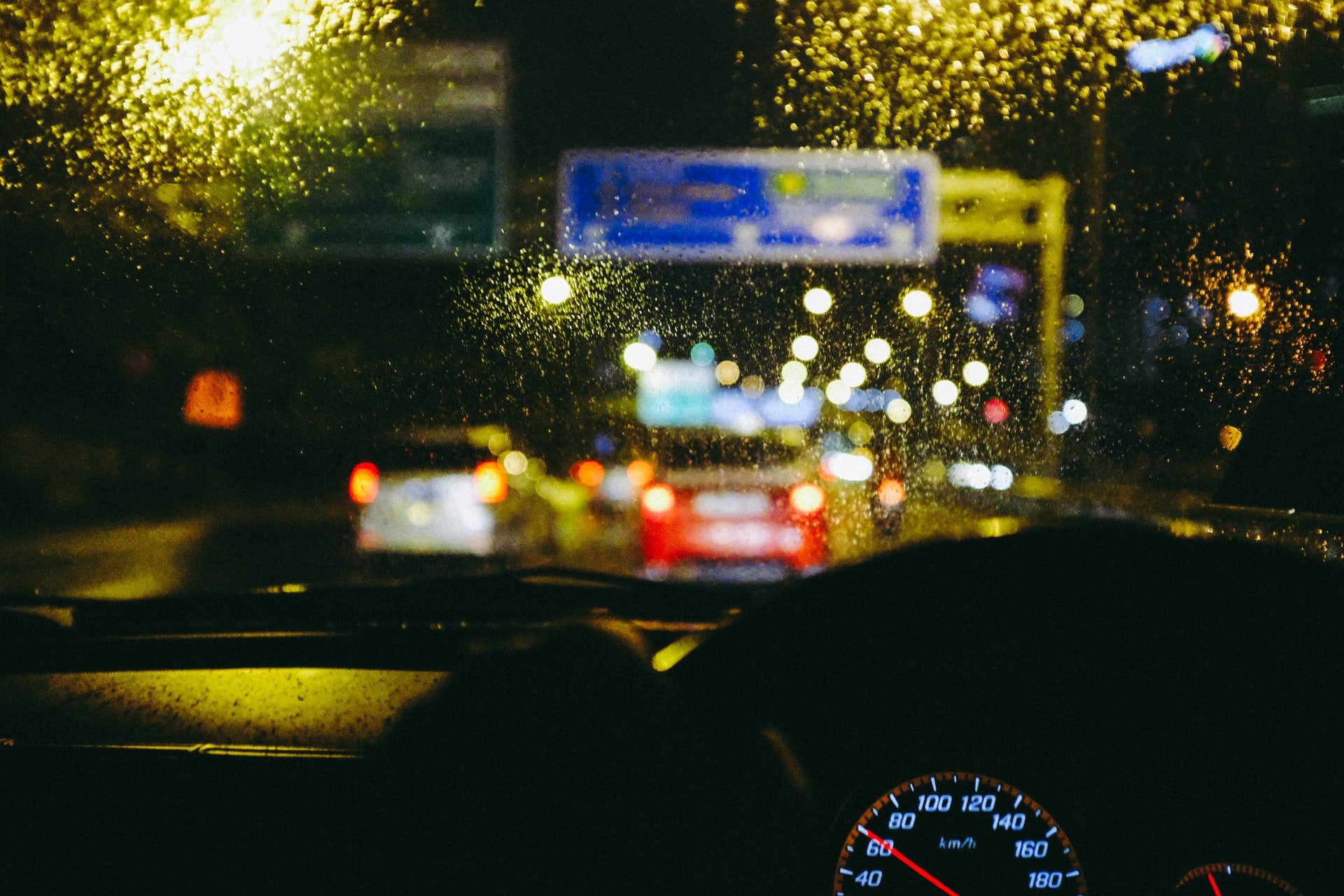 A car was following her | Source: Unsplash