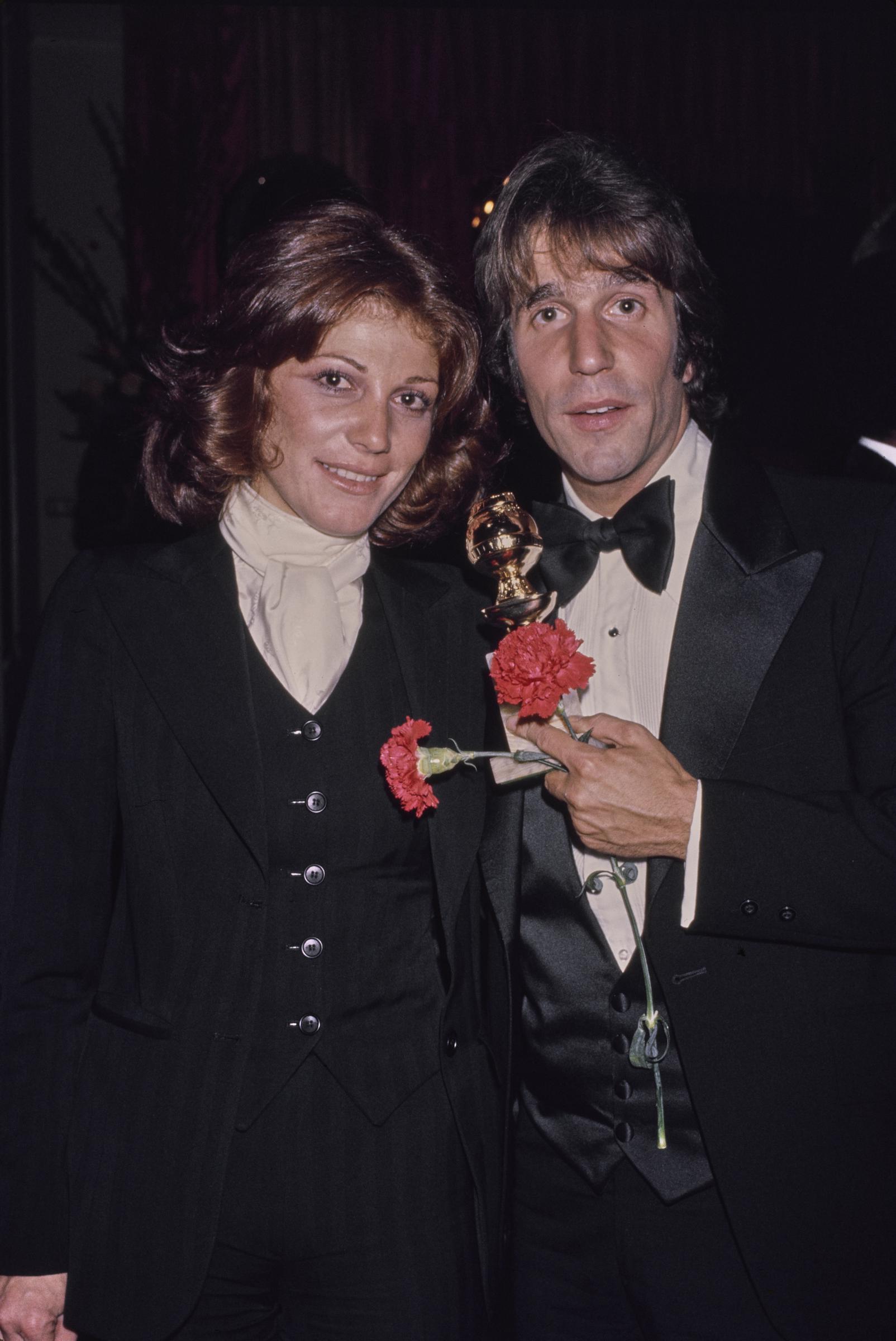 Stacey Weitzman and Henry Winkler attend the 34th Golden Globe Awards on January 29, 1977, in Beverly Hills, California. | Source: Getty Images