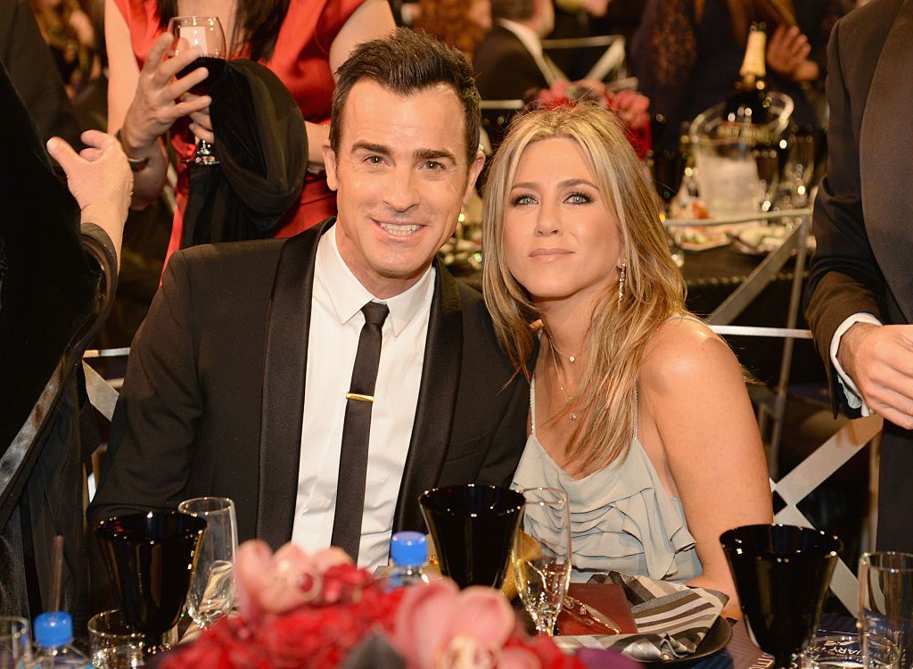 Justin Theroux and Jennifer Aniston during the 21st Annual Critics' Choice Awards at Barker Hangar on January 17, 2016, in Santa Monica, California. | Source: Getty Images