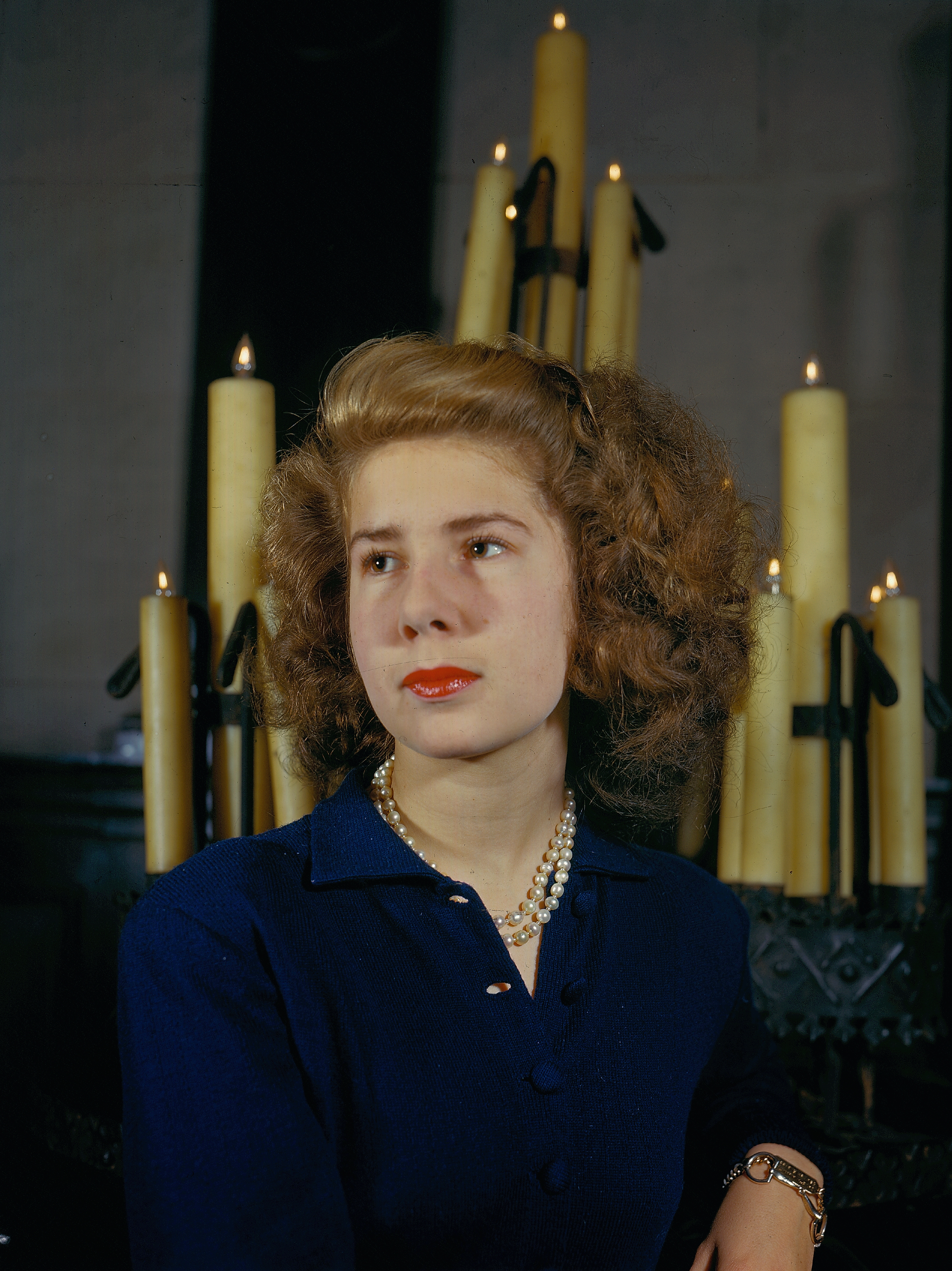 The Duchess of Alba, Maria del Rosario Cayetana Fitz-James Stuart photographed on January 1, 1945 | Source: Getty Images