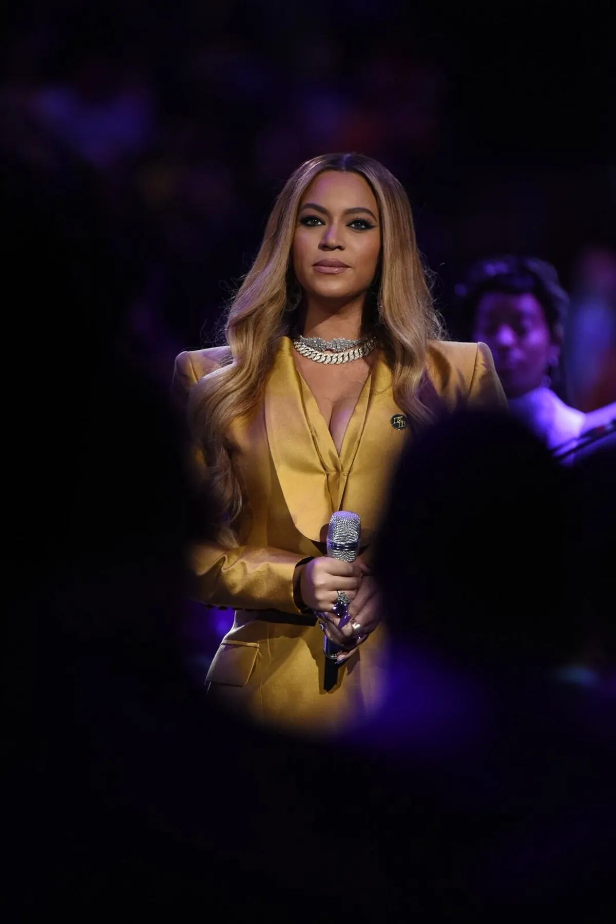 Beyoncé Slays Rocking a Cleavage-Revealing White Suit with Gold Chains ...
