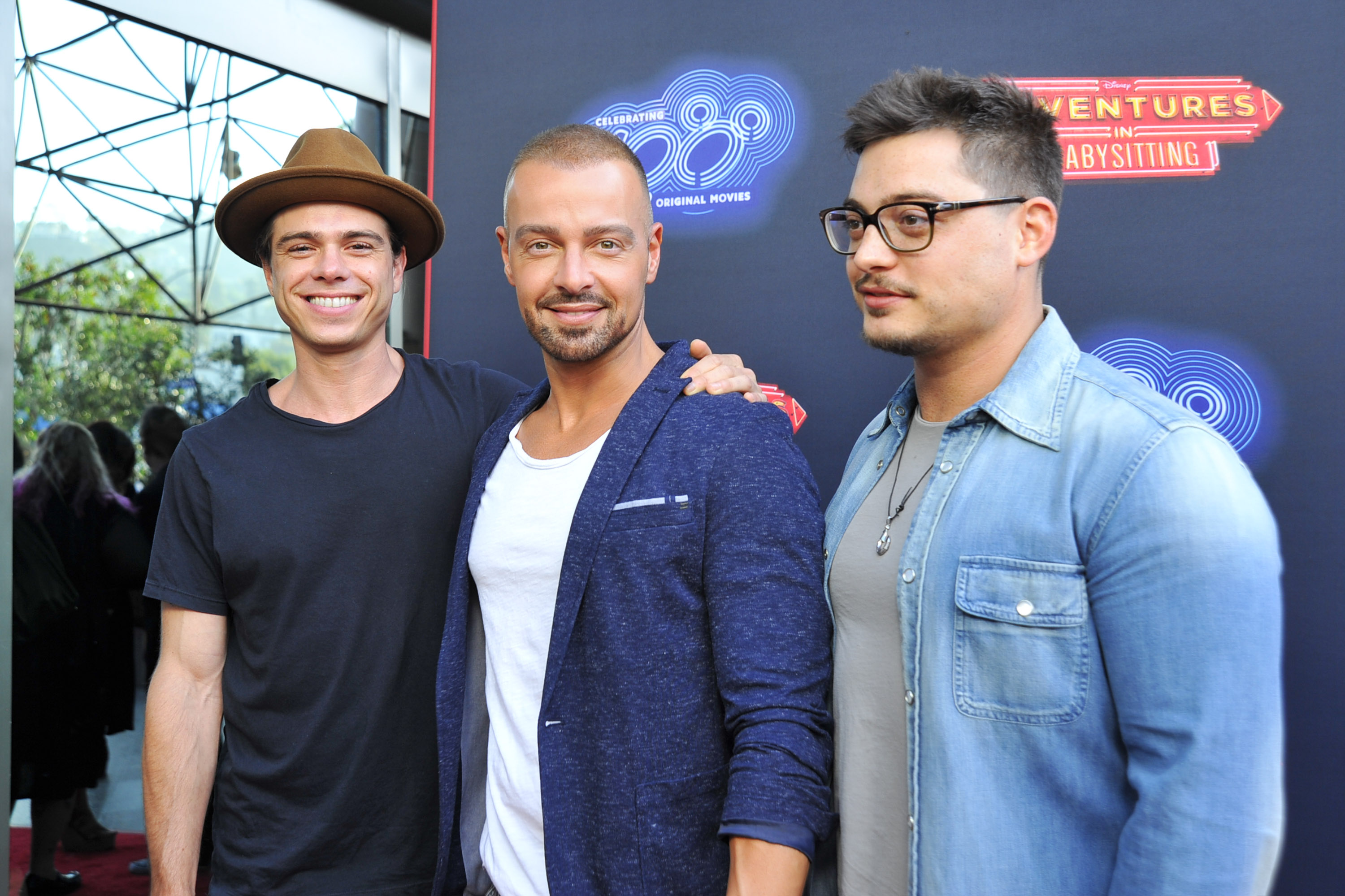 Matthew, Joey, and Andrew Lawrence attend the premiere of "Adventures In Babysitting," 2016 | Source: Getty Images