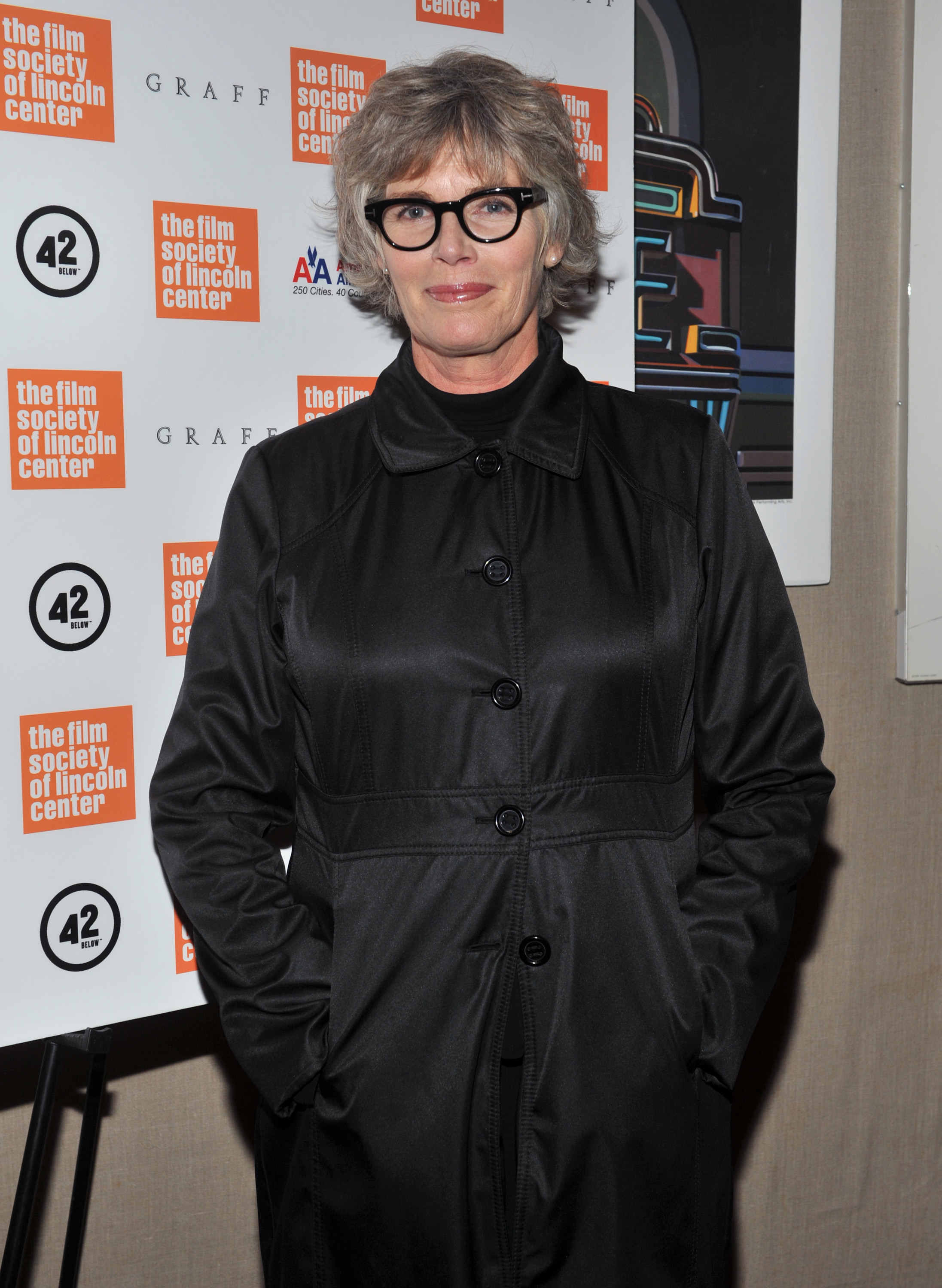 Kelly McGillis attends the premiere of "Stake Land," 2010 | Source: Getty Images