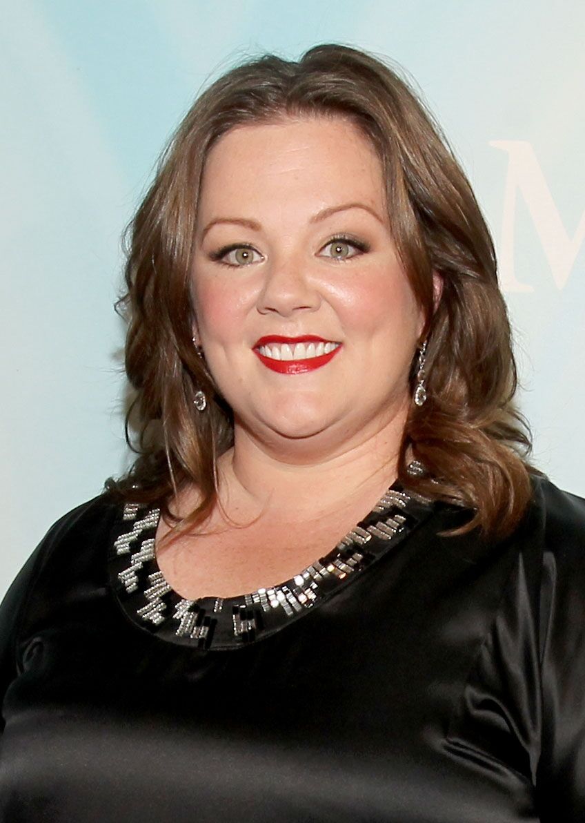 Melissa McCarthy arrives at the 2011 Women In Film Crystal + Lucy Awards. | Source: Getty Images