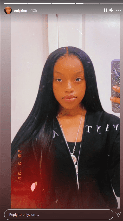 Fantasia's eldest daughter Zion showing off her straight hair in a new video | Photo: Instagram/onlyzion_