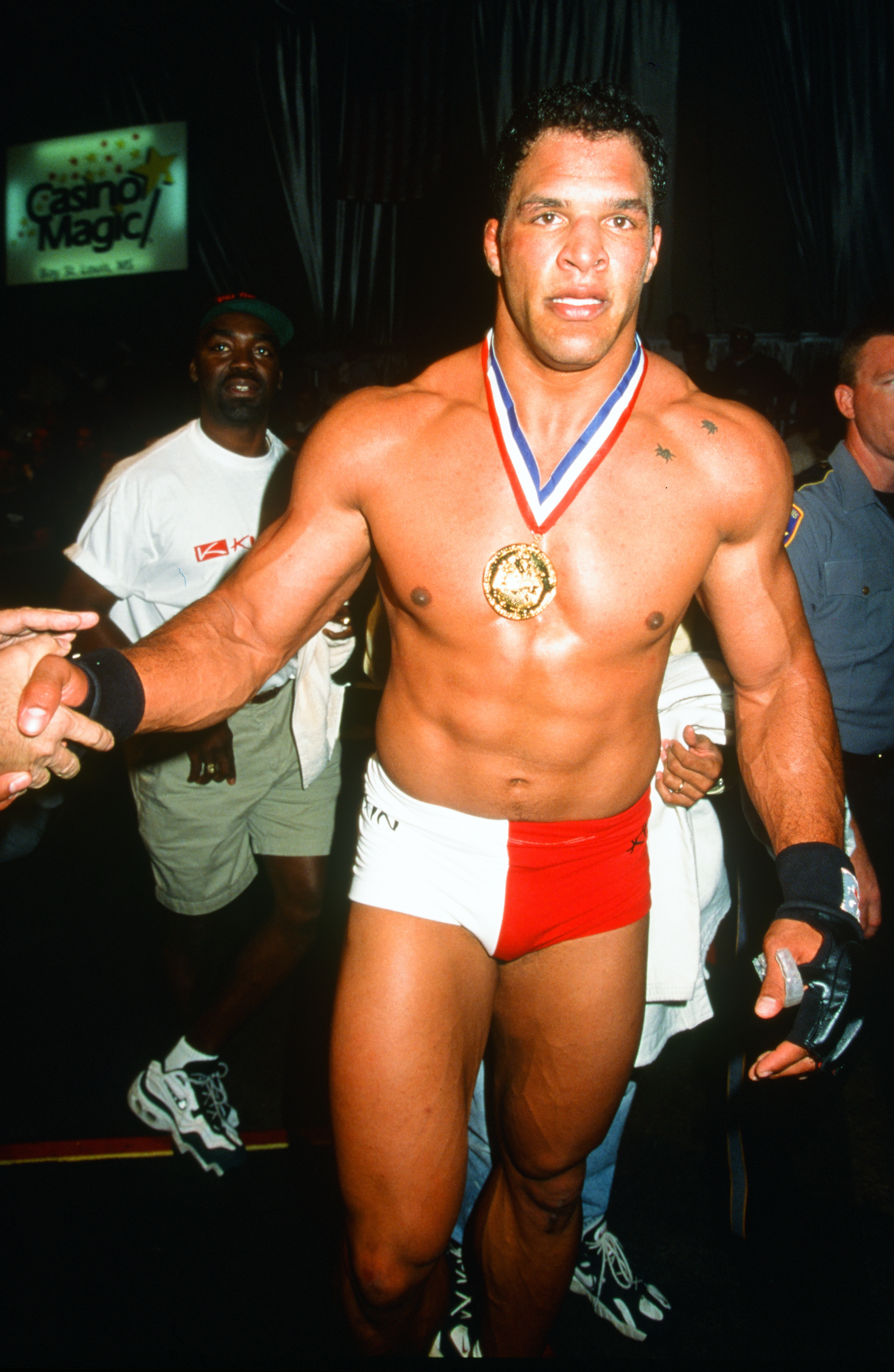 Mark Kerr reacts after winning a UFC heavyweight tournament in Mississippi in 1997 | Source: Getty Images