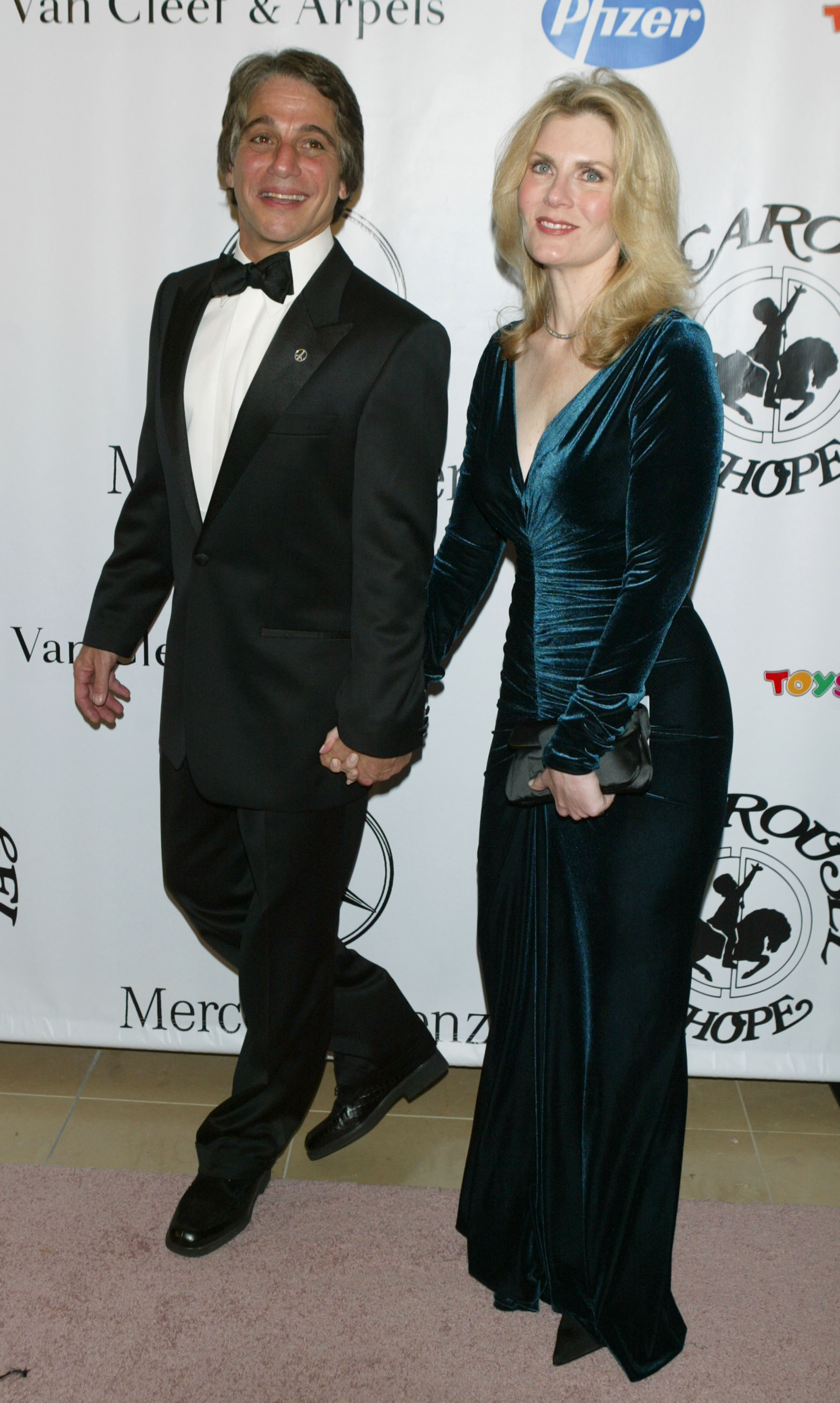 ony Danza and wife Tracy Robinson arrive to the 16th Carousel of Hope presented by Mercedes-Benz benefiting the Barbara Davis Center for Childhood Diabetes at the Beverly Hilton Hotel on October 23, 2004 in Beverly Hills, California | Source: Getty Images