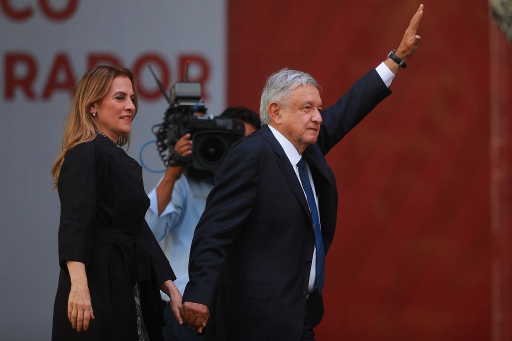 Andrés Manuel López Obrador y su esposa Beatriz Gutiérrez.| Fuente: Getty Images Andrés Manuel López Obrador y su esposa Beatriz Gutiérrez.| Fuente: Getty Images