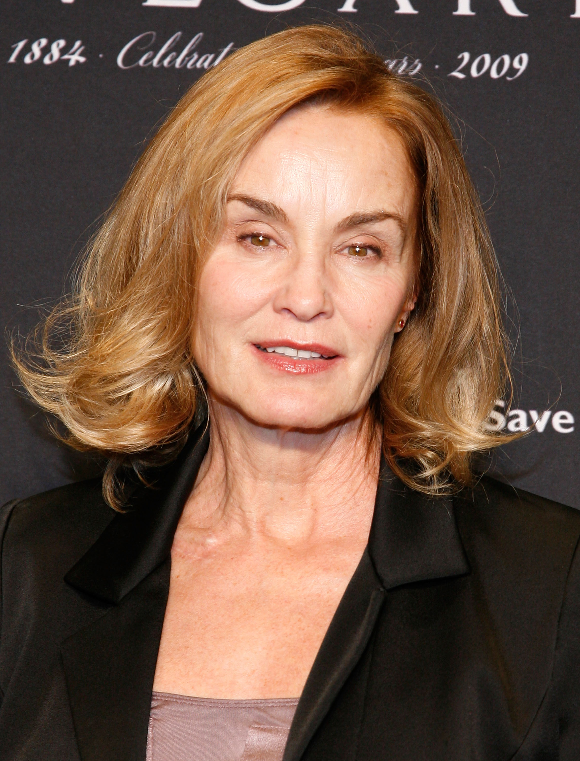 Jessica Lange attends the Bulgari auction to benefit Save the Children's "Rewrite the Future" at Christie's on December 8, 2009 in New York City. | Source: Getty Images