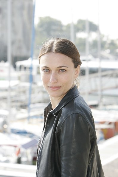 Natacha Lindinger assiste au photocall de "Hard" lors de la 10ème édition du "Festival de la Fiction TV" à La Rochelle. | Photo : Getty Images Natacha Lindinger assiste au photocall de "Hard" lors de la 10ème édition du "Festival de la Fiction TV" à La Rochelle. | Photo : Getty Images