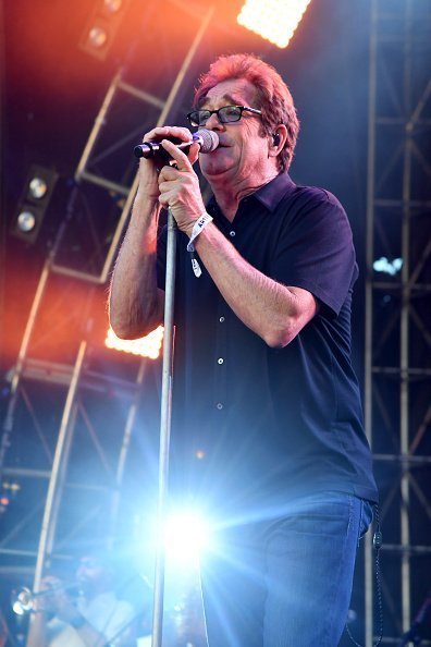 Huey Lewis of Huey Lewis and the News performs at Camelback Stage during day 2 of the 2017 Lost Lake Festival | Photo: Getty Images