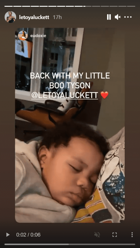 A screenshot of LeToya Luckett's son Tyson taking a nap. | Photo: Instagram/Letoyaluckett