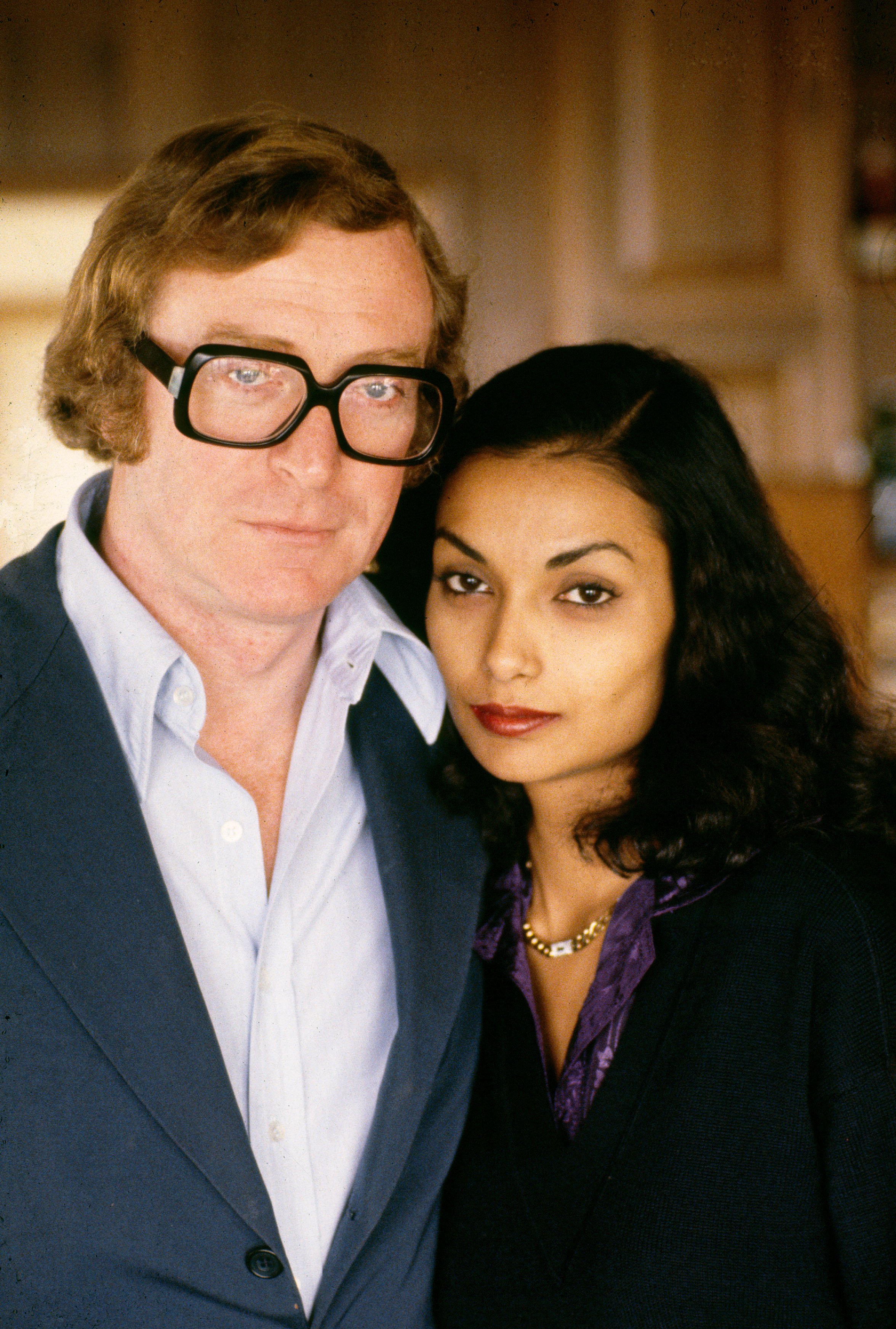 Michael Caine and Shakira Caine at their Beverly Hills Home on Davies Drive on January 16, 1984, Beverly Hills, California. / Source: Getty Images