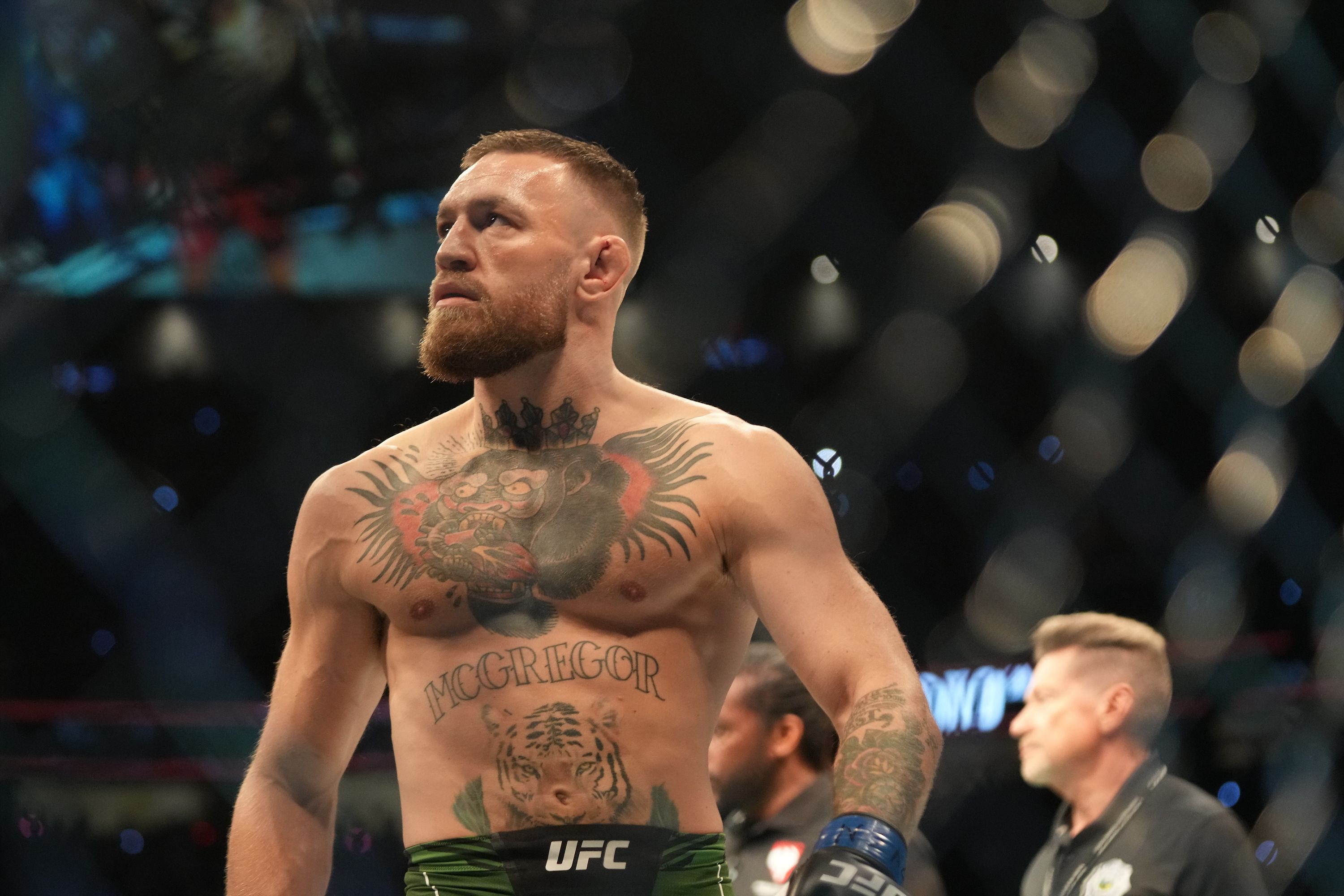 Conor McGregor preparing to fight Dustin Poirier in their lightweight bout during UFC 264 at T-Mobile Arena on July 10, 2021, in Las Vegas, Nevada | Photo: Louis Grasse/PxImages/Icon Sportswire via Getty Images