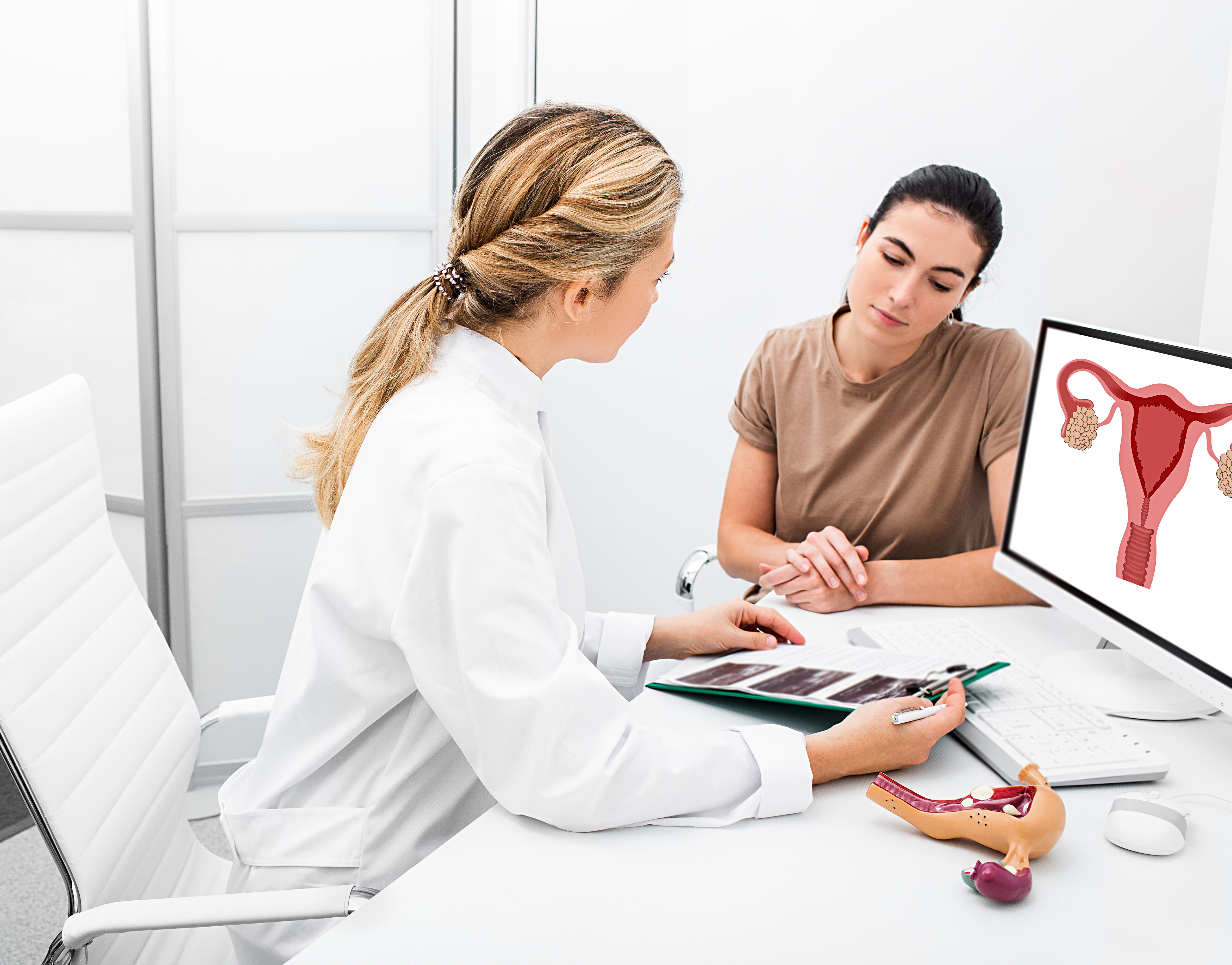 Gynecologist consultation for young woman | Source: Shutterstock