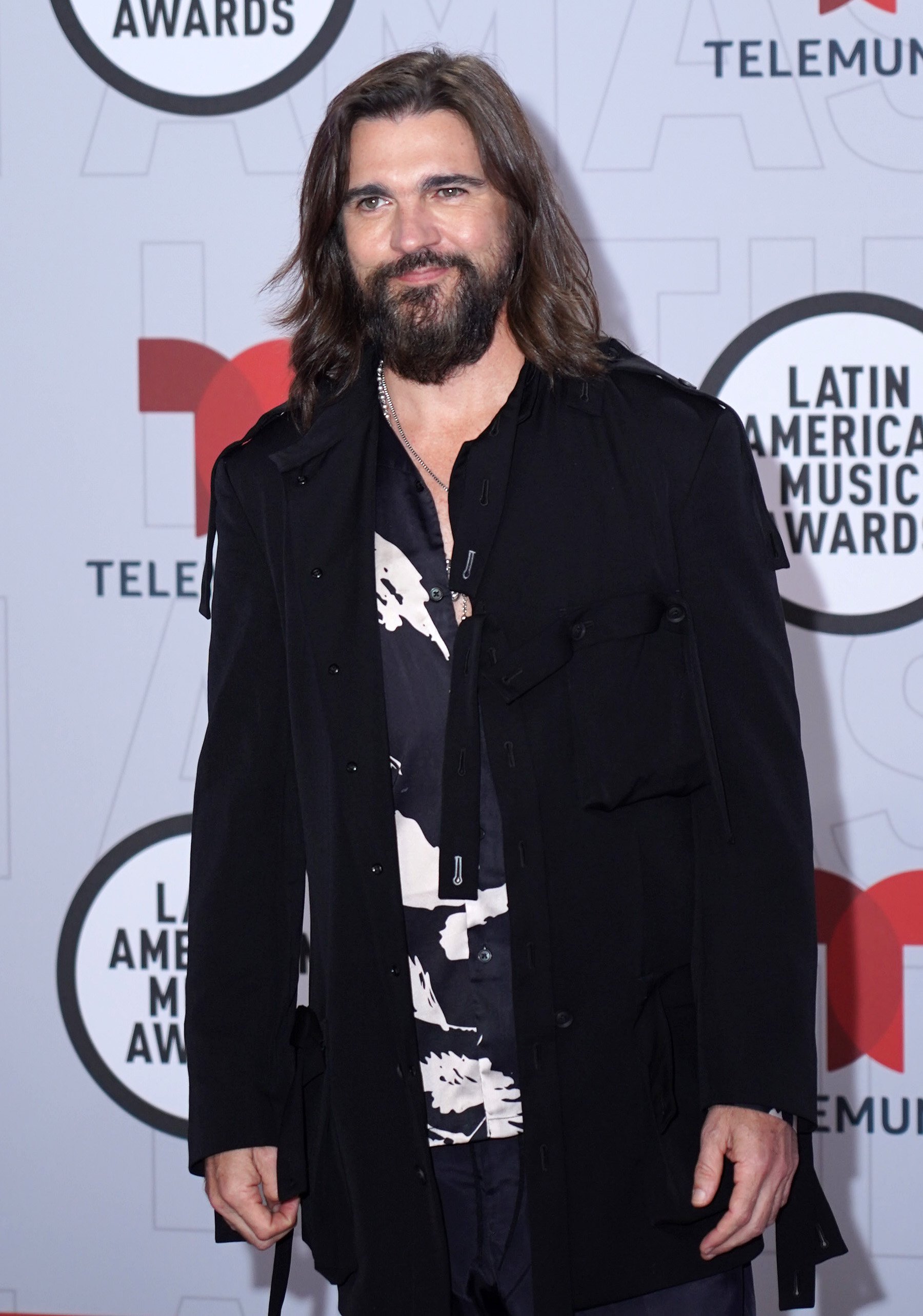 Juanes asiste a los Latin American Music Awards 2021 en BB&T Center el 15 de abril de 2021 en Sunrise, Florida. | Foto: Getty Images