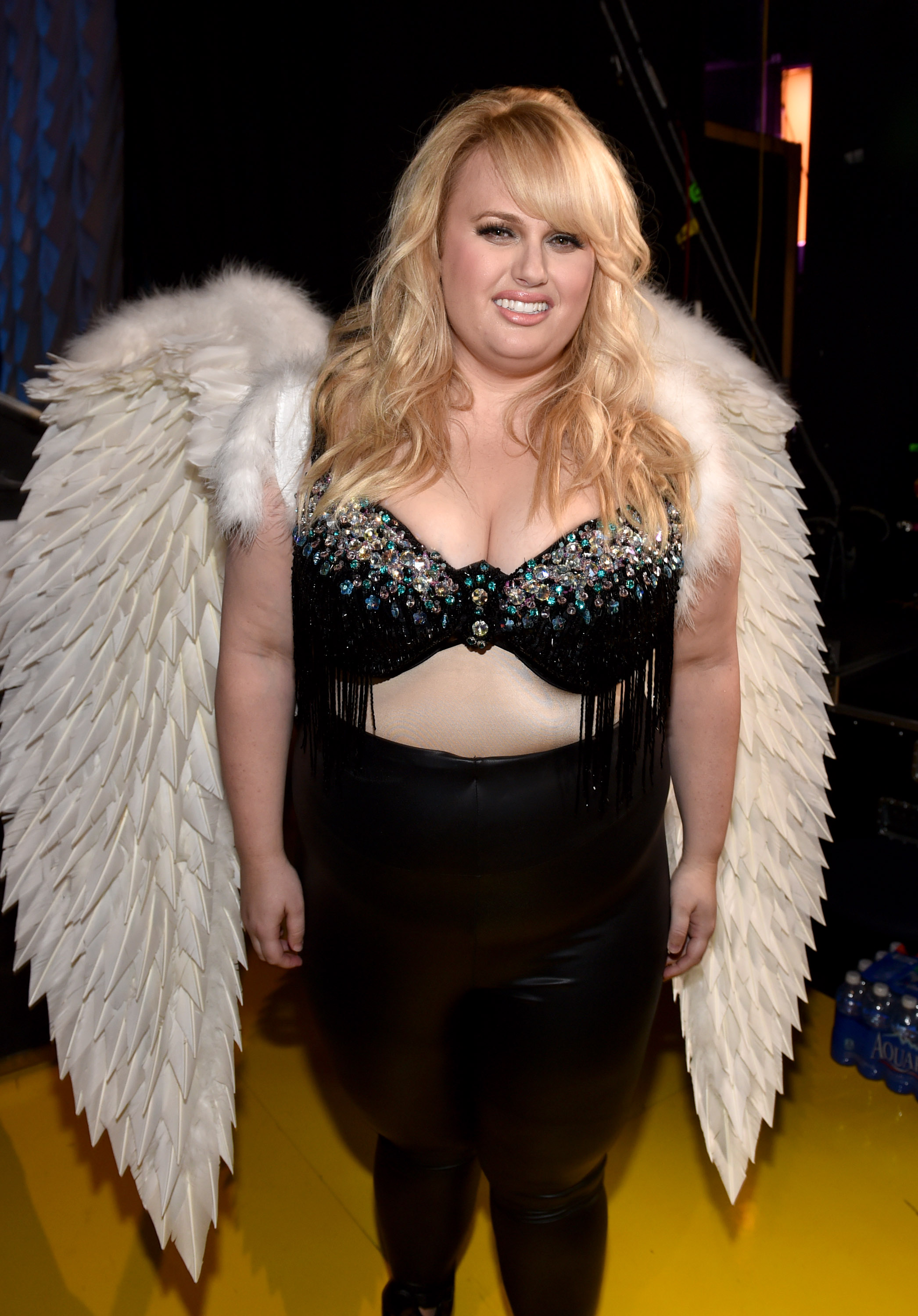Rebel Wilson poses backstage during The MTV Movie Awards on April 12, 2015 in Los Angeles, California | Source: Getty Images