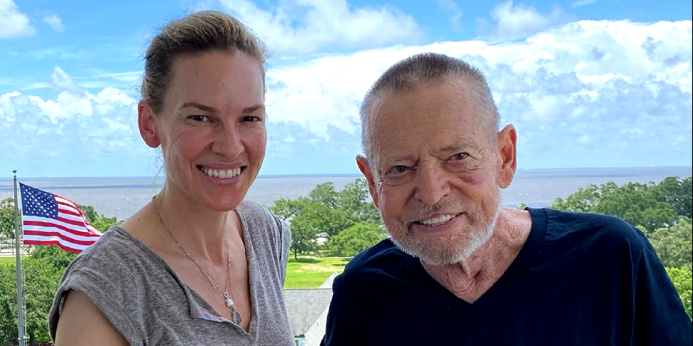 Hillary Swank and Her Late Father Stephen | Source: instagram.com/hilaryswank