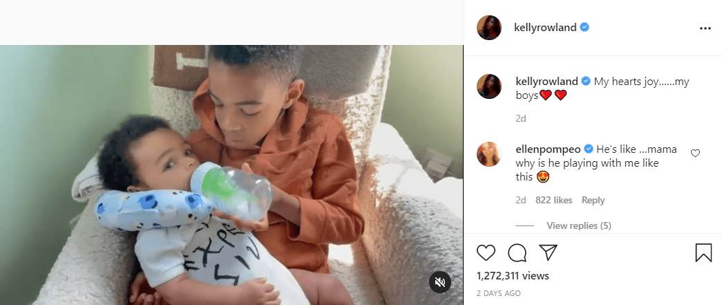 Kelly Rowland's son, Titan Jewell Weatherspoon, feeding his baby brother, Noah with a botte of milk. | Photo: instagram.com/kellyrowland
