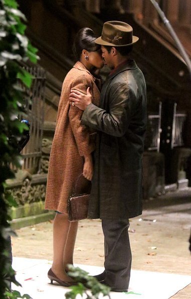 Jennifer Hudson and Marlon Wayans on the set of "Respect" on November 05, 2019 | Photo: Getty Images