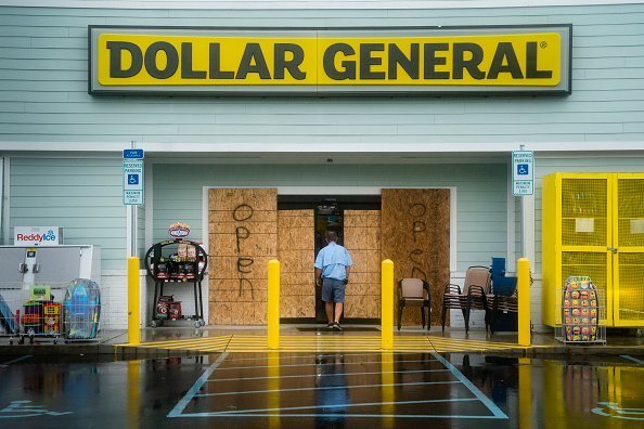 A man walks into a Dollar General on Wednesday, September 4, 2019 in Carolina Beach, N.C. | Photo: Getty Images