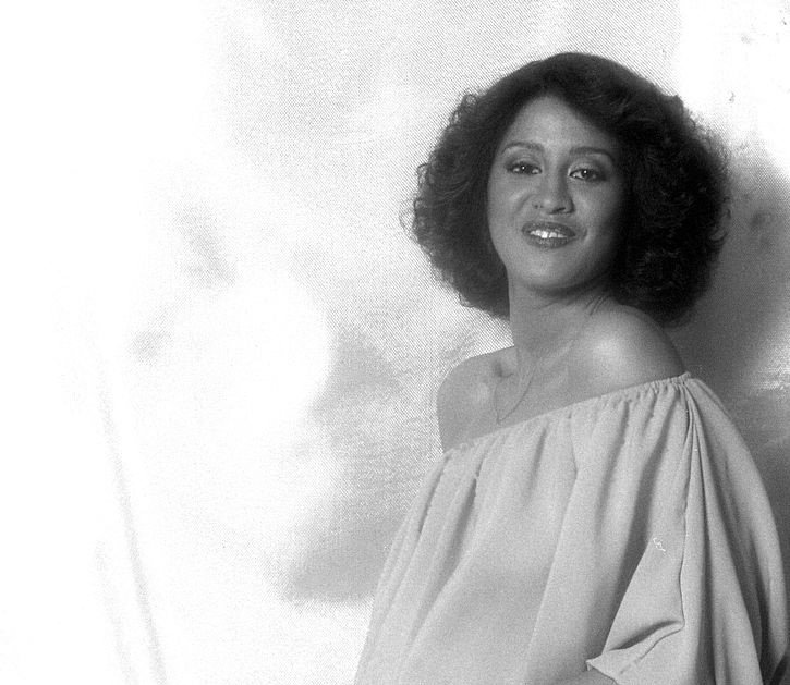 Portrait of American singer and actress Phyllis Hyman | Photo: Getty Images