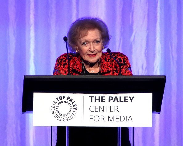 Betty White at the Beverly Wilshire Four Seasons Hotel on October 12, 2017 in Beverly Hills, California | Photo: Getty Images