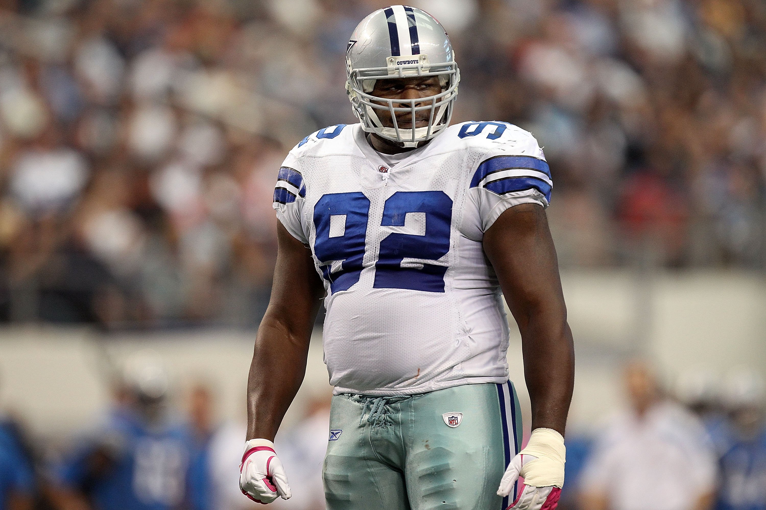 Josh Brent #92 of the Dallas Cowboys at Cowboys Stadium on October 2, 2011 | Photo: Getty Images
