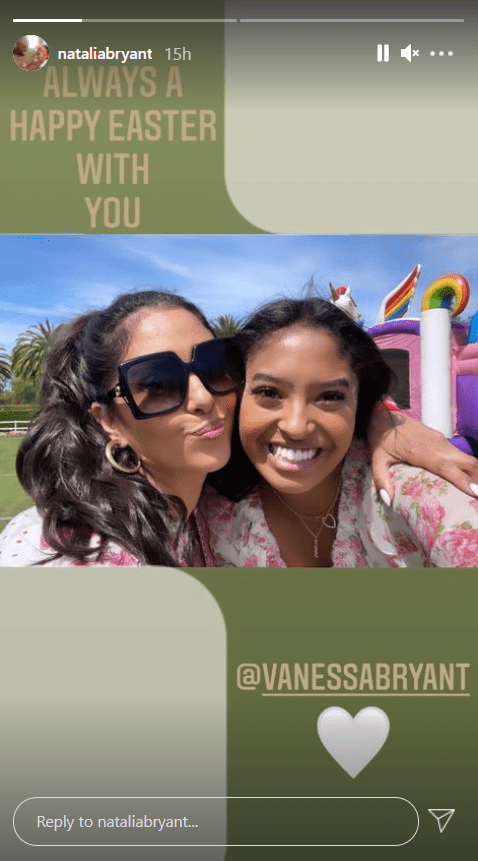 Vanessa Bryant and her daughter Natalia taking a selfie during their Easter celebration. | Photo: Instagram/nataliabryant