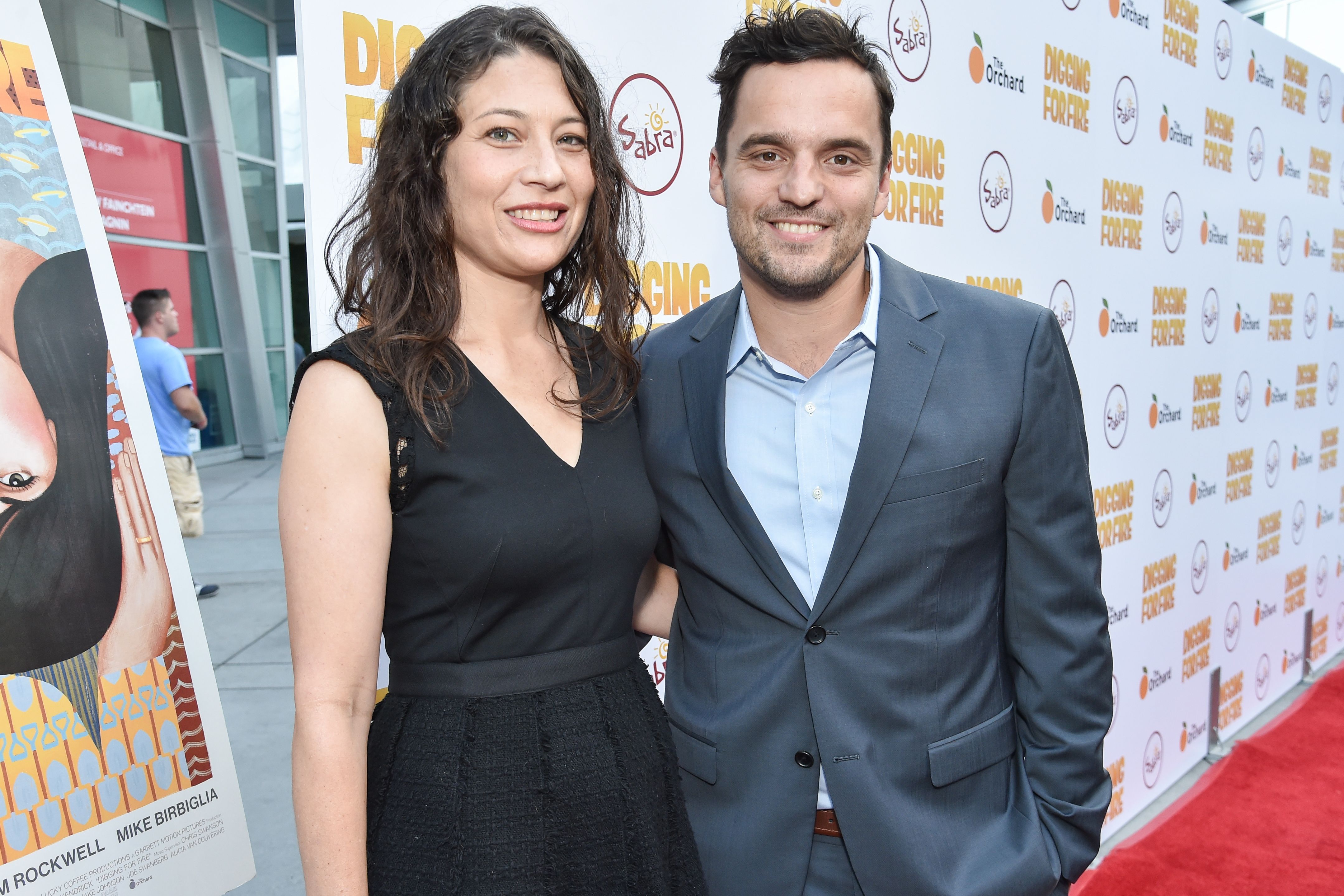 Jake Johnson and Erin Payne during the premiere of "Digging for Fire" on August 13, 2015, in Hollywood, California. | Source: Getty Images