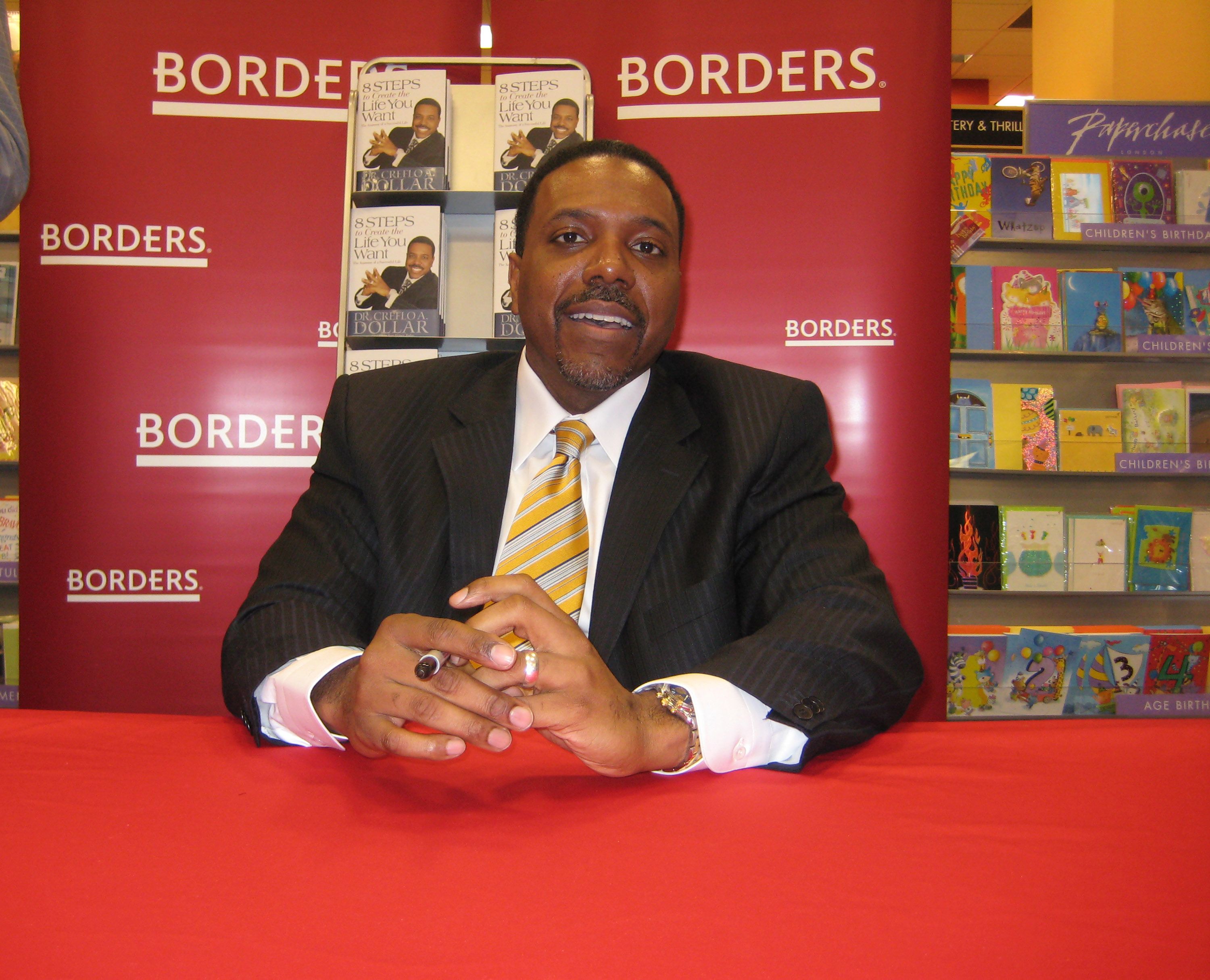 Creflo Dollar at a book signing for "8 Steps to Create the Life You Want"  in New York City in 2008 | Source: Getty Images