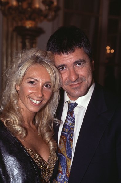 Jean-Marie Bigard et sa femme Claudia lors de la fête de la Musique le 21 juin 1995. |Photo : Getty Images.