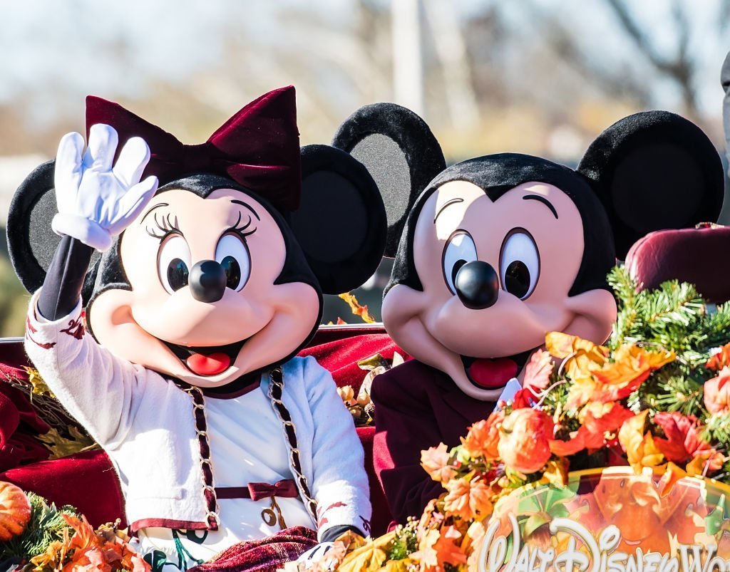 Walt Disney characters Minnie Mouse and Mickey Mouse attend the 99th Annual 6abc Dunkin' Donuts Thanksgiving Day Parade | Getty Images
