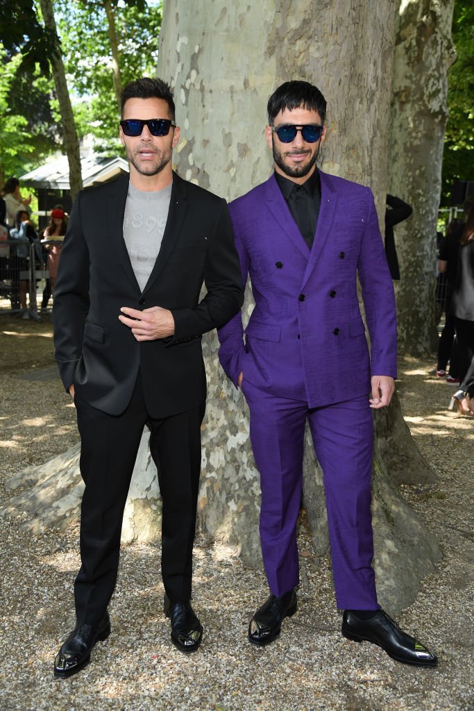 Ricky Martin y Jwan Yosef asisten al desfile de "Berluti Menswear Spring Summer 2020".| Foto: Getty Images