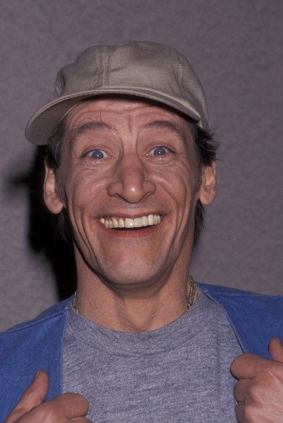 Jim Varney on March 18, 1989 at the Universal Ampitheater in Universal City, California. | Photo: Getty Images