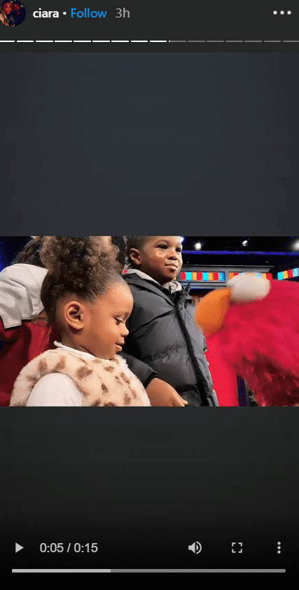 Singer Ciara and her children Future and Sienna visit the "Not Too Late Show" with Elmo in 2020. I Image: Instagram/ ciara.