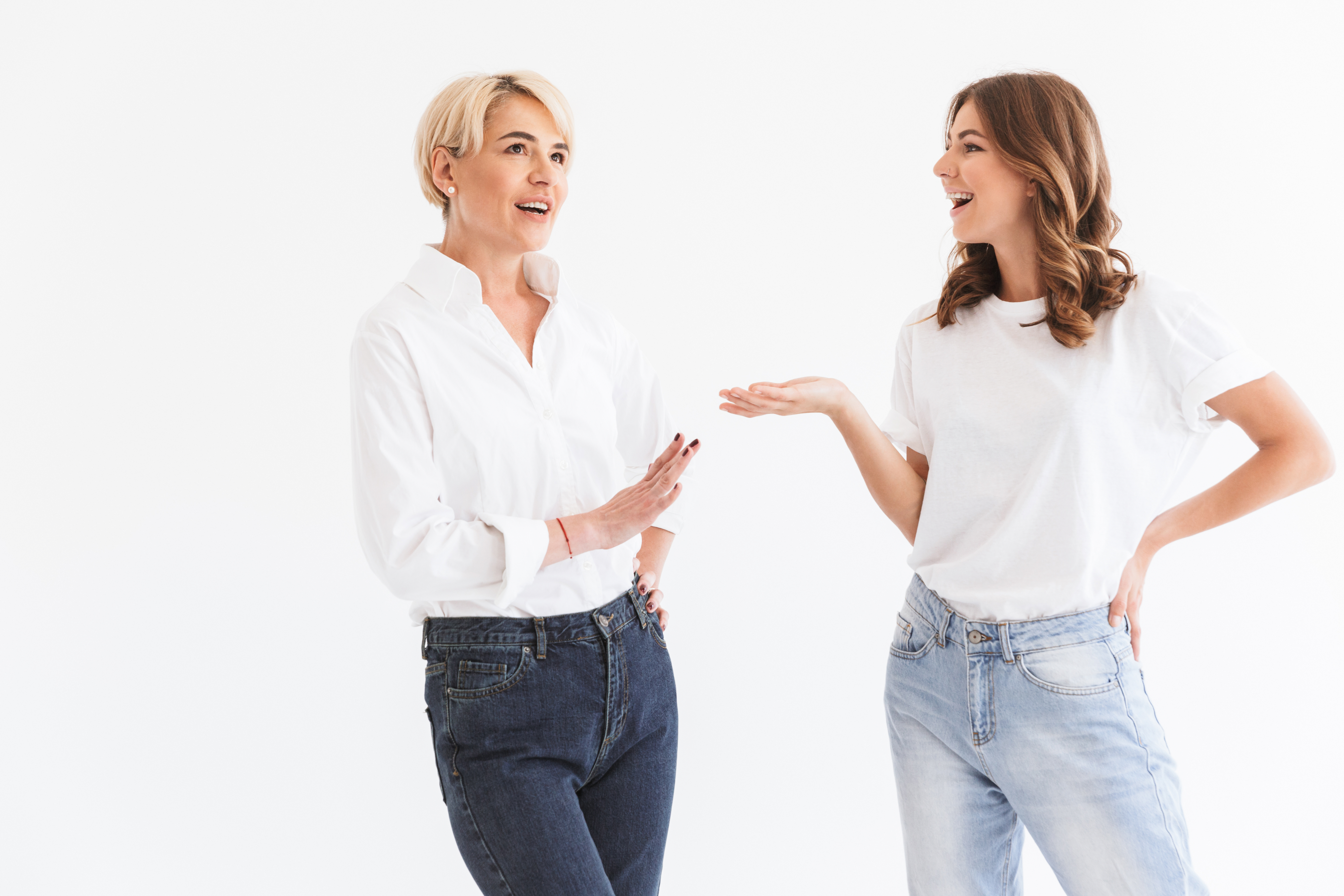 Two women talking | Source: Shutterstock